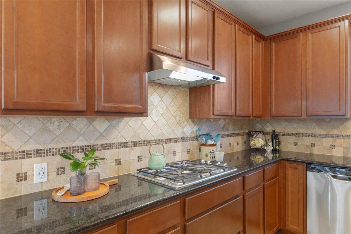 561 Stone View Trl, Austin, TX 78737