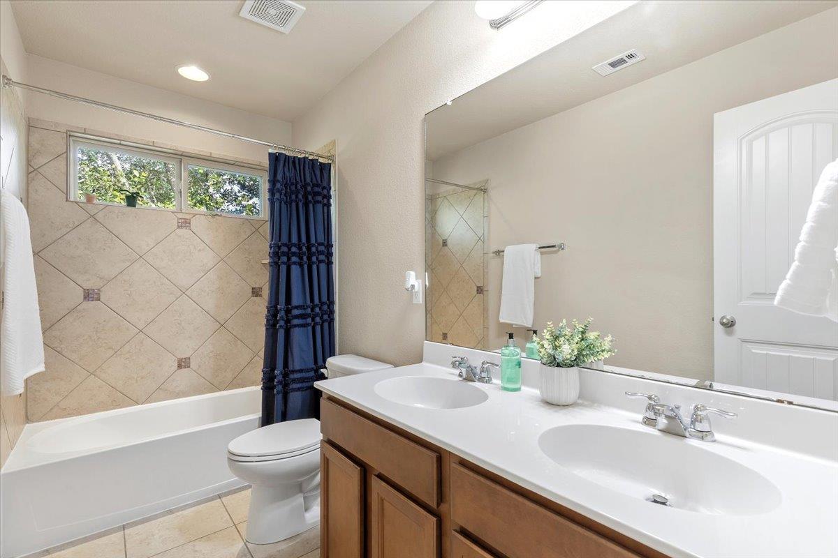 561 Stone View Trl, Austin, TX 78737