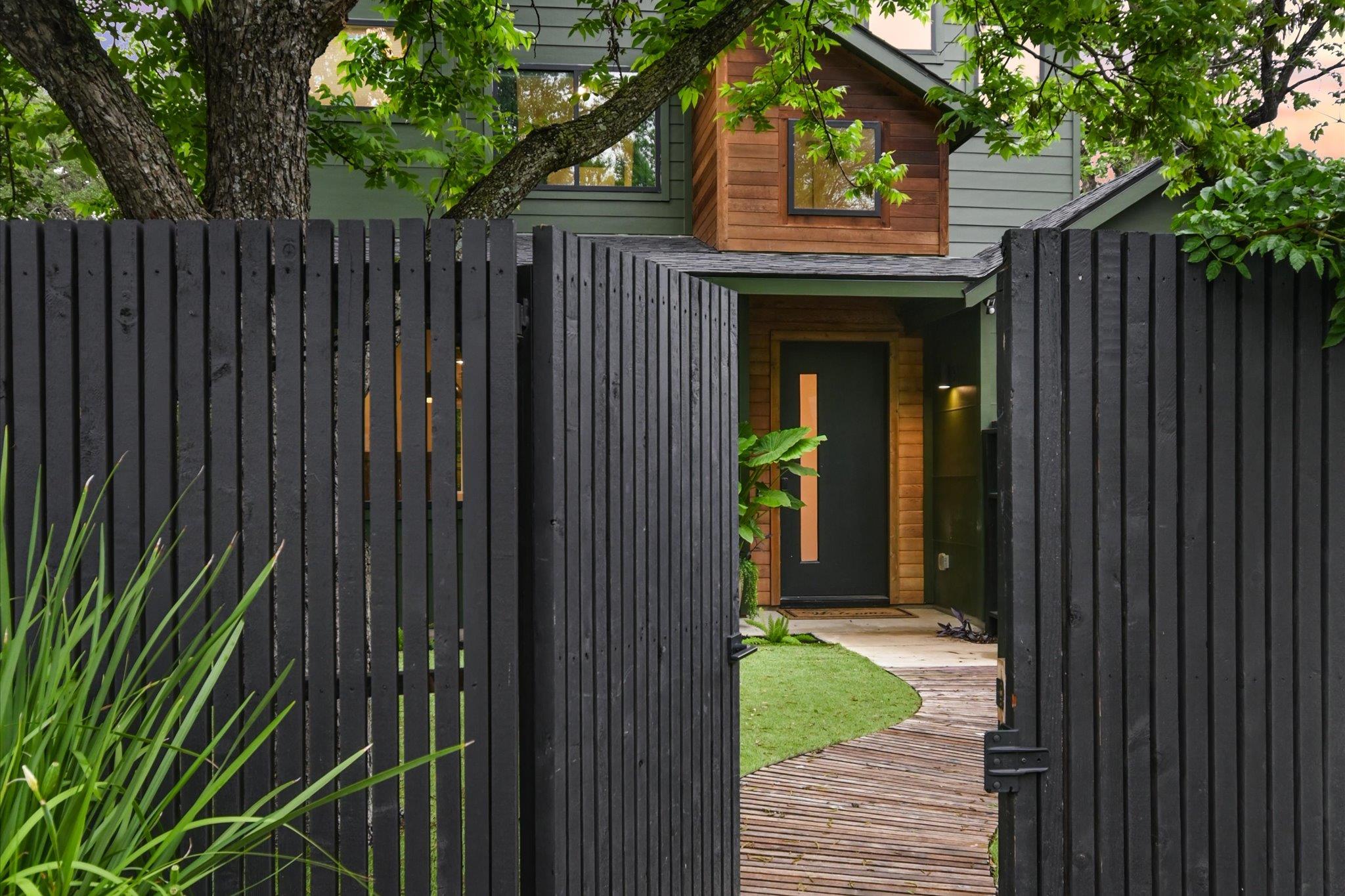 2806 Brinwood Ave, Austin, TX 78704