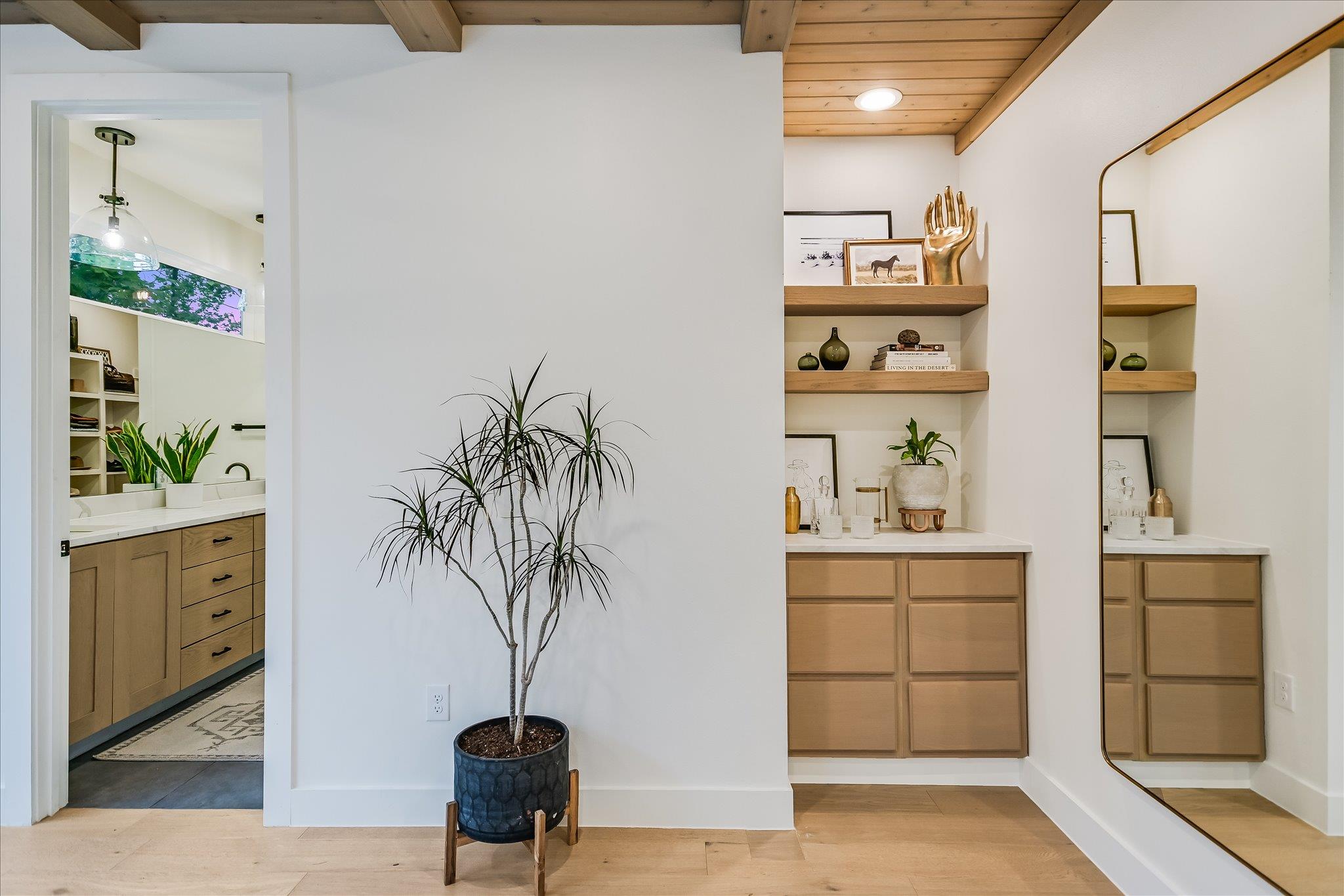 2806 Brinwood Ave, Austin, TX 78704