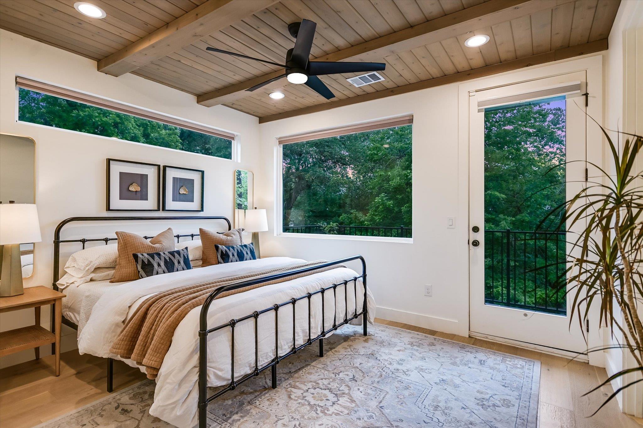 2806 Brinwood Ave, Austin, TX 78704