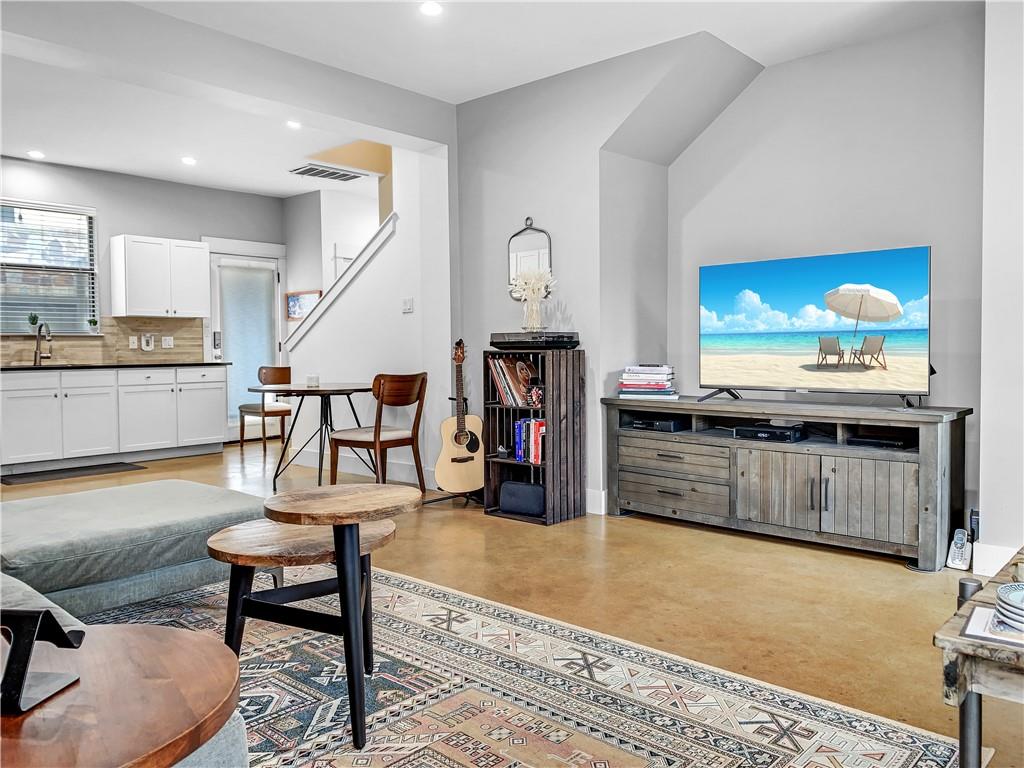 4120 Valley View Rd # A, Austin, TX 78704