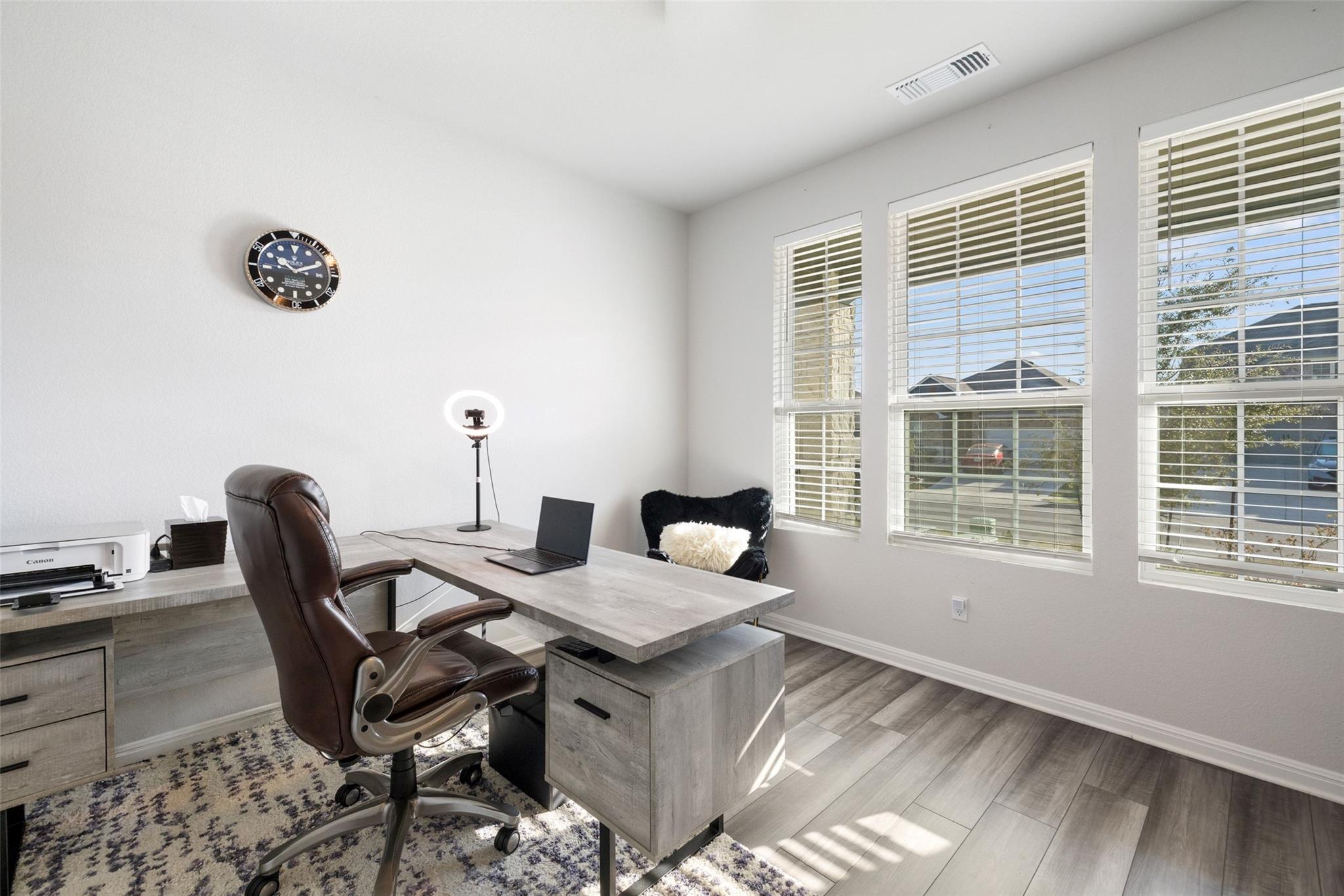 19328 Forman Dr, Pflugerville, TX 78660