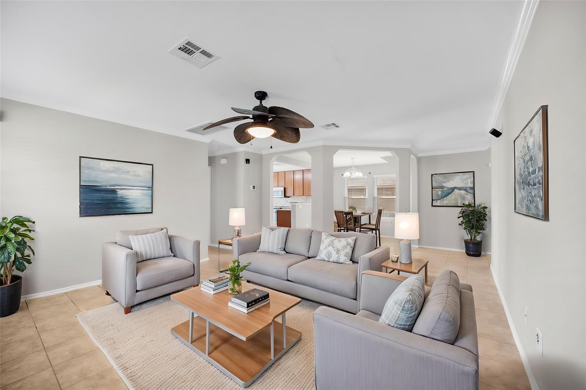 304 Kingfisher Ln, Leander, TX 78641