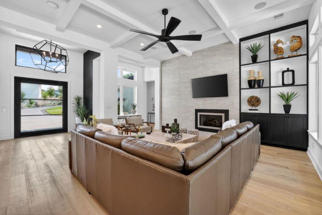 2902 Bay West Blvd, Horseshoe Bay, TX 78657