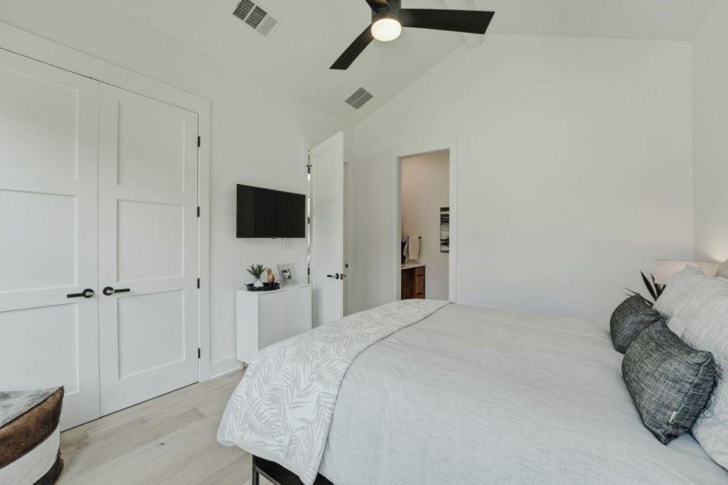 2902 Bay West Blvd, Horseshoe Bay, TX 78657