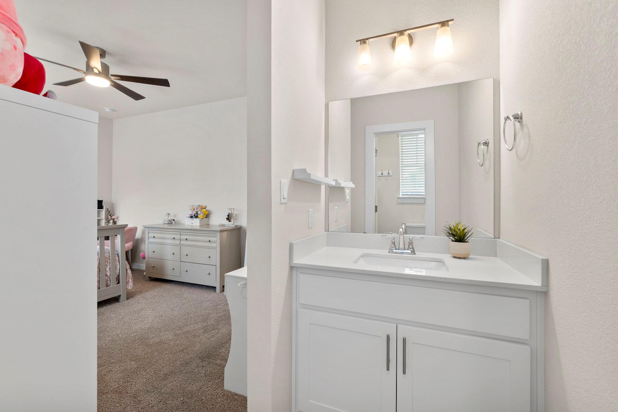 460 Constitution Way, Kyle, TX 78640