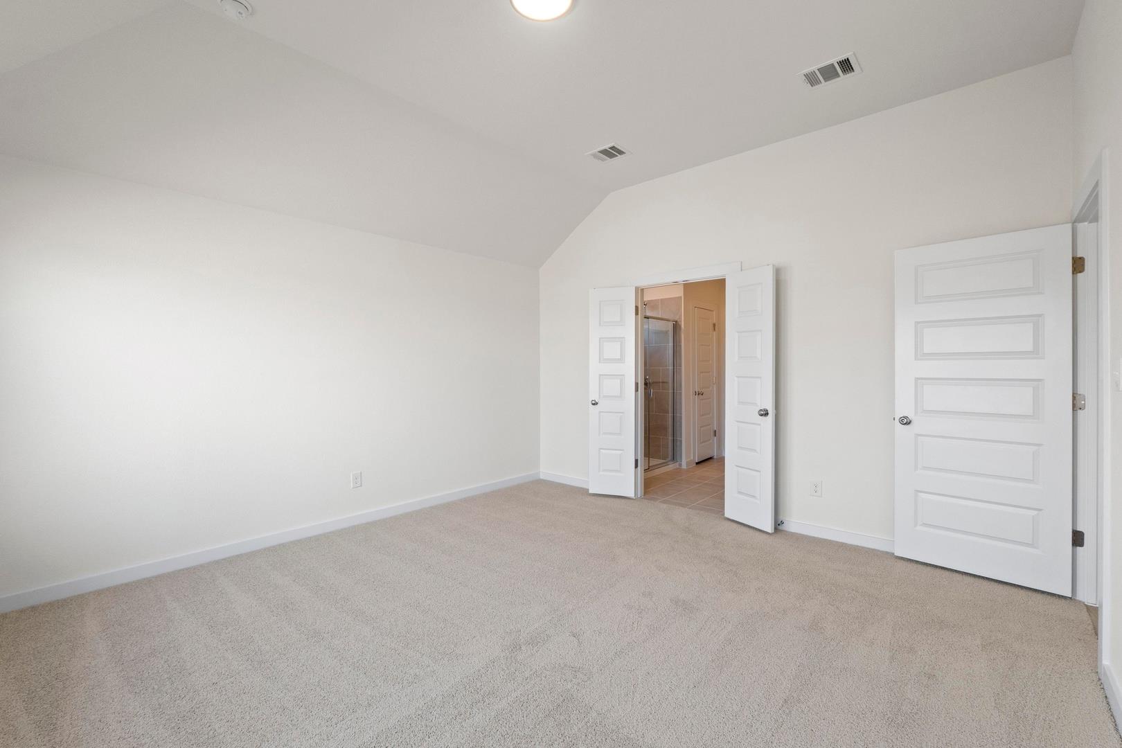 1000 Universal Dr, Hutto, TX 78634