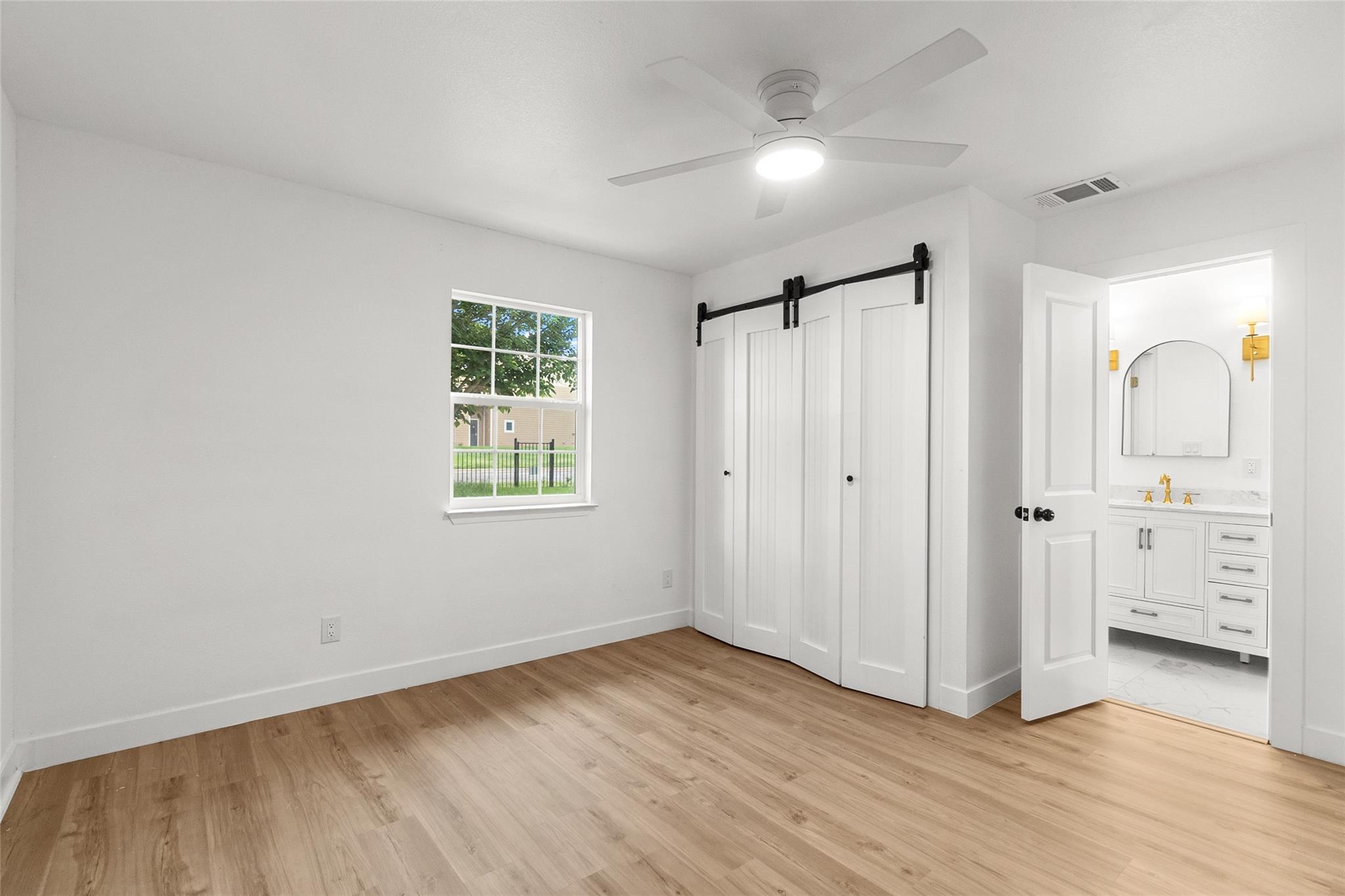 409 Avenue R, Marble Falls, TX 78654