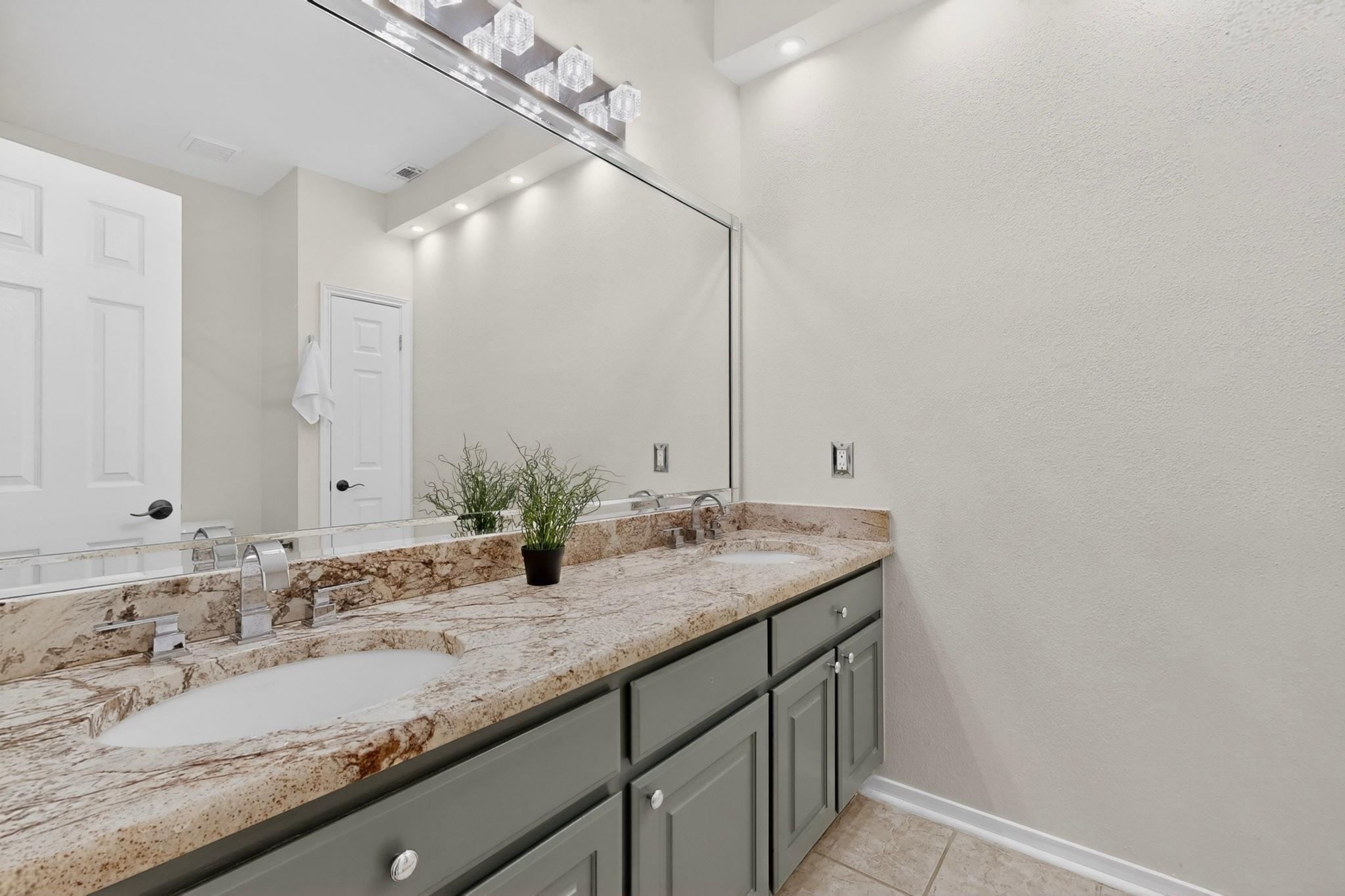 1102 Old Mill Rd, Cedar Park, TX 78613