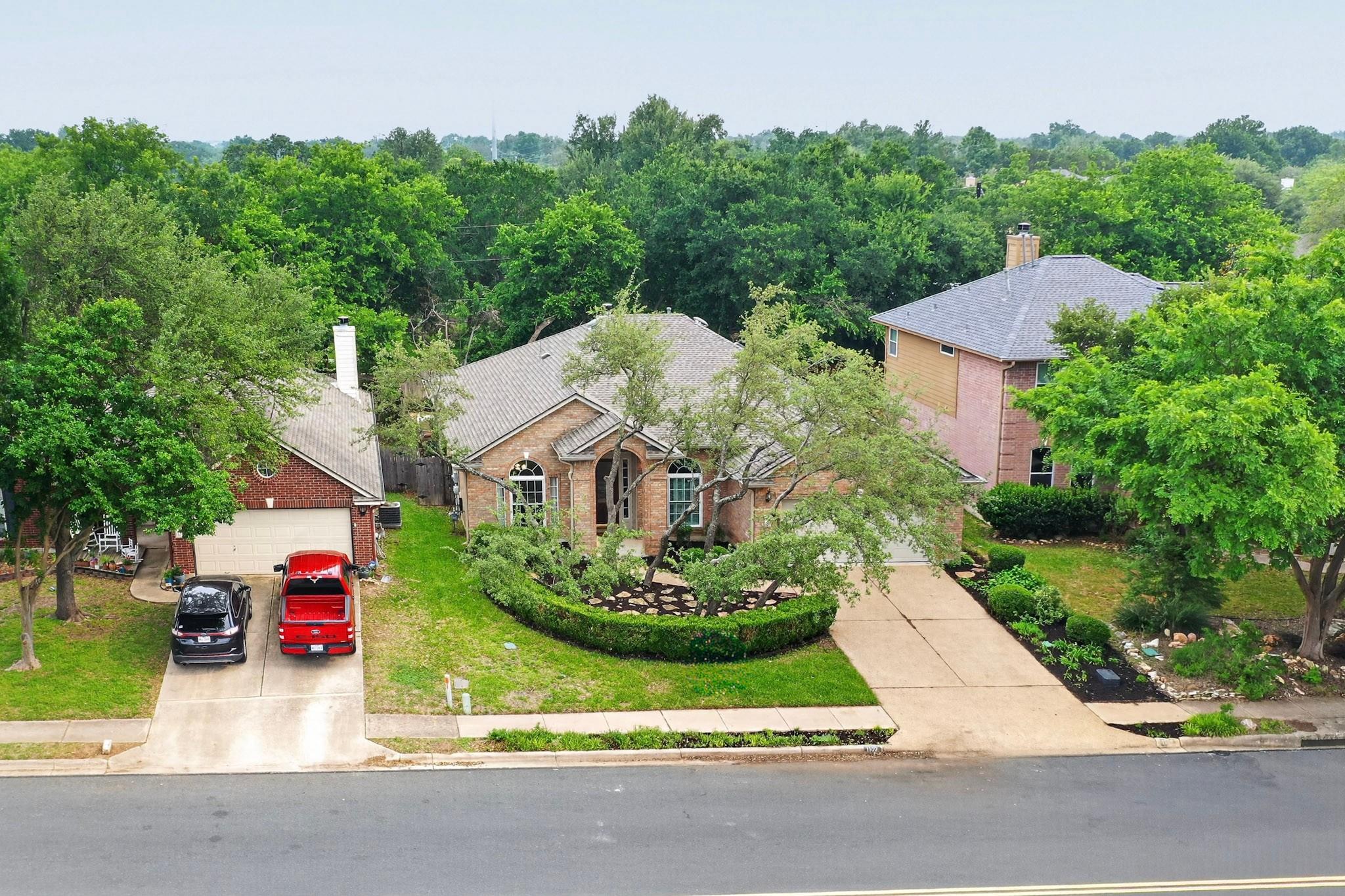 1102 Old Mill Rd, Cedar Park, TX 78613