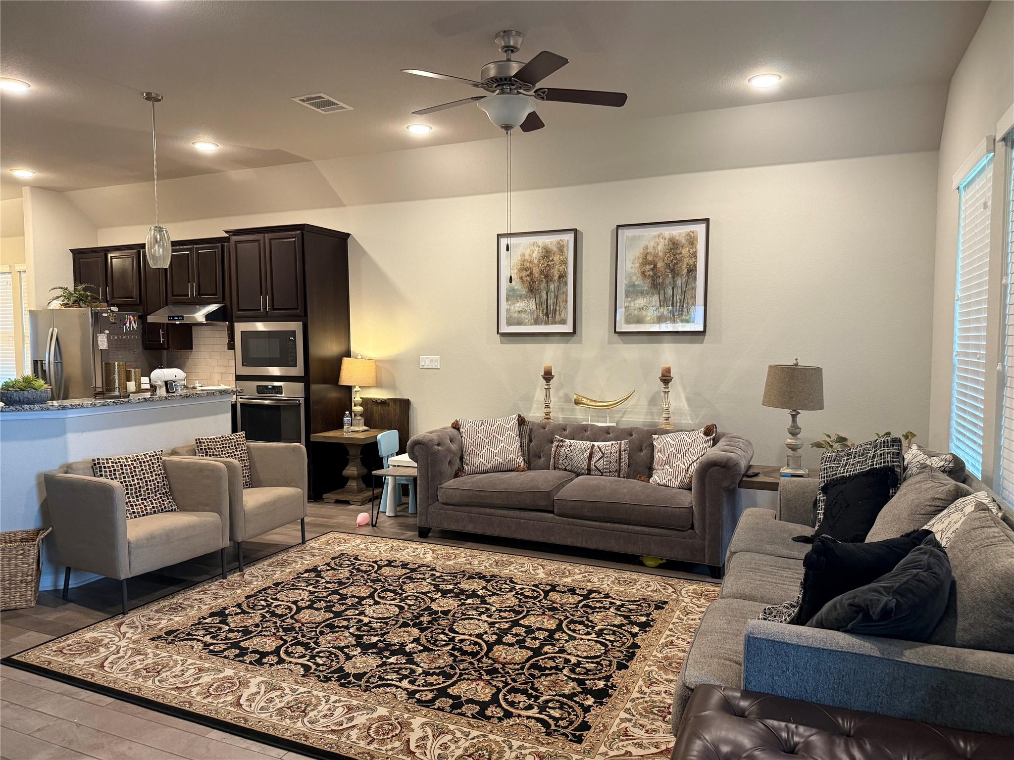 2917 Coral Valley Dr, Leander, TX 78641