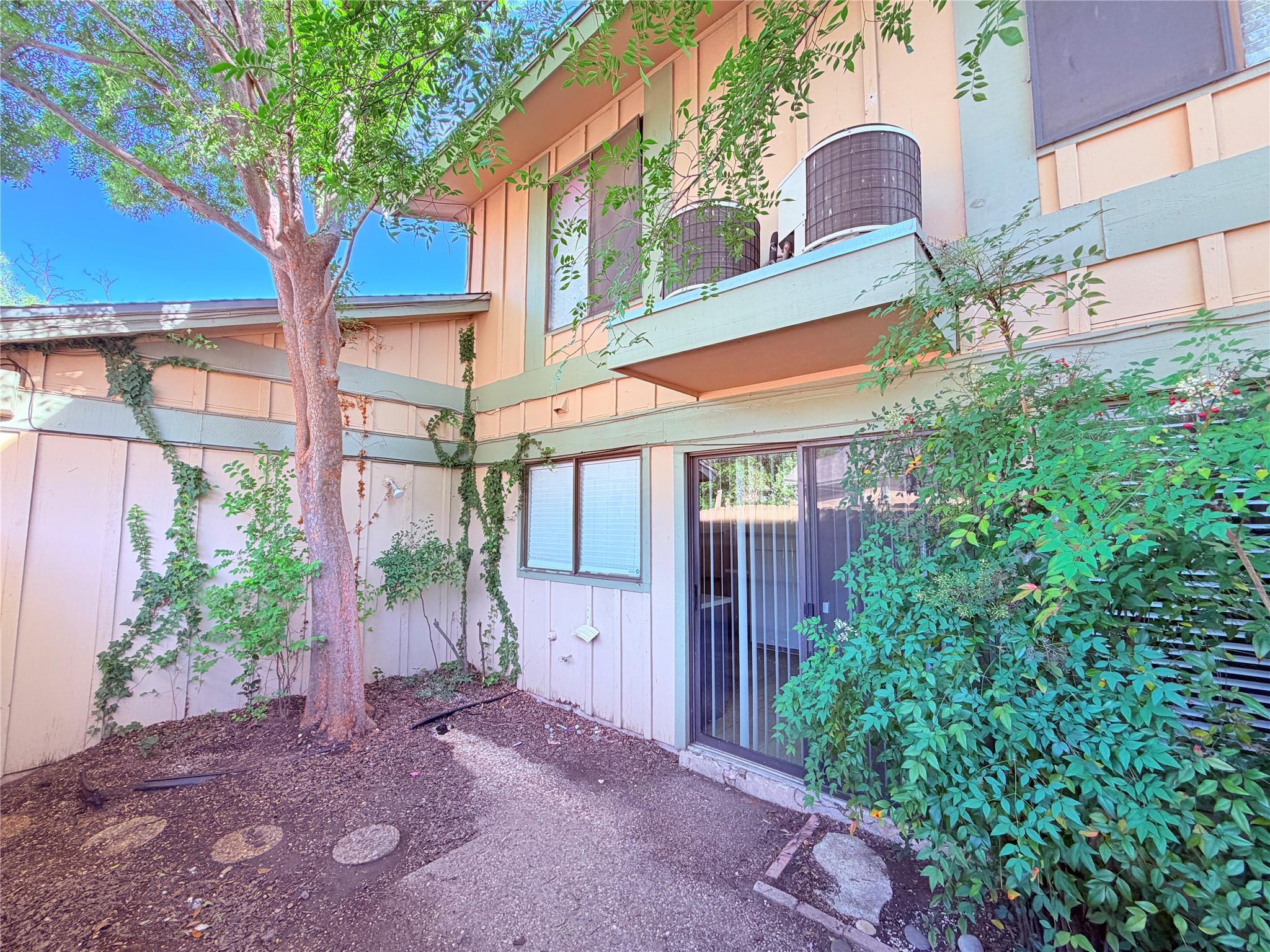 9626 Covey Ridge Ln, Austin, TX 78758