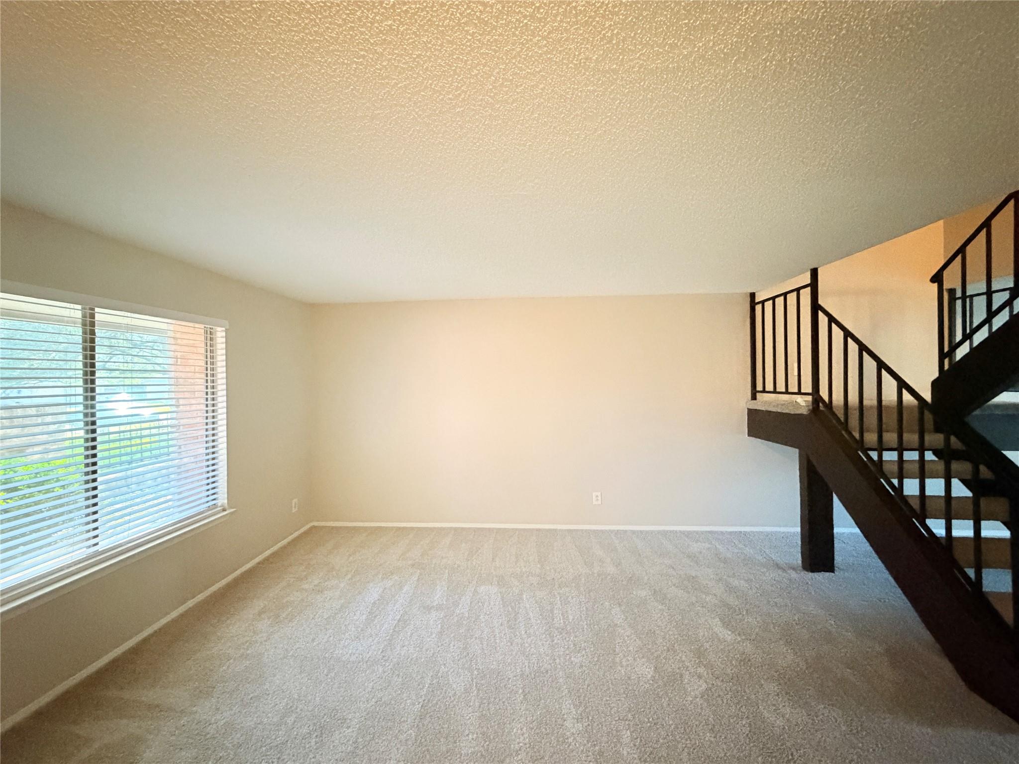 9626 Covey Ridge Ln, Austin, TX 78758