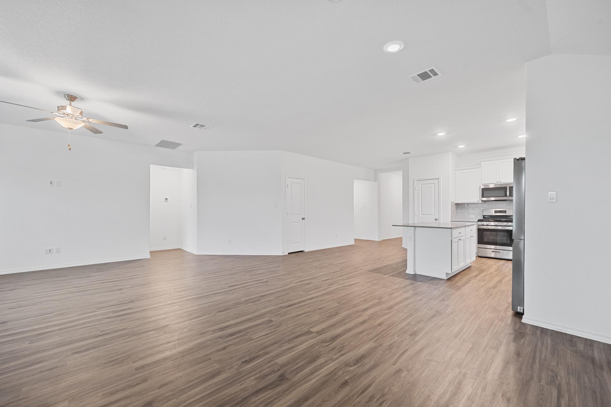 9200 Daisy Cutter Xing, Georgetown, TX 78626