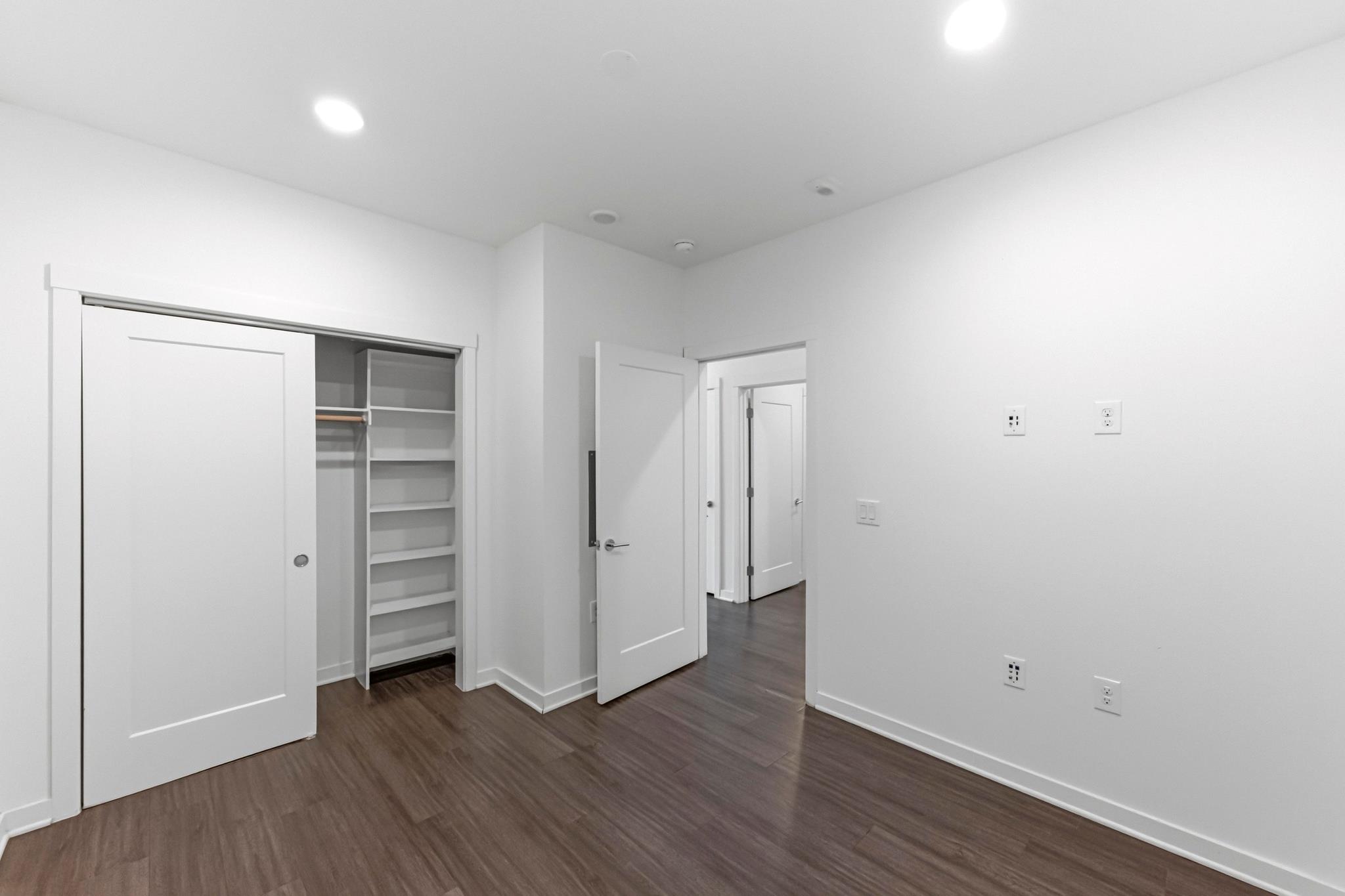 4361 S Congress Ave # 309, Austin, TX 78745