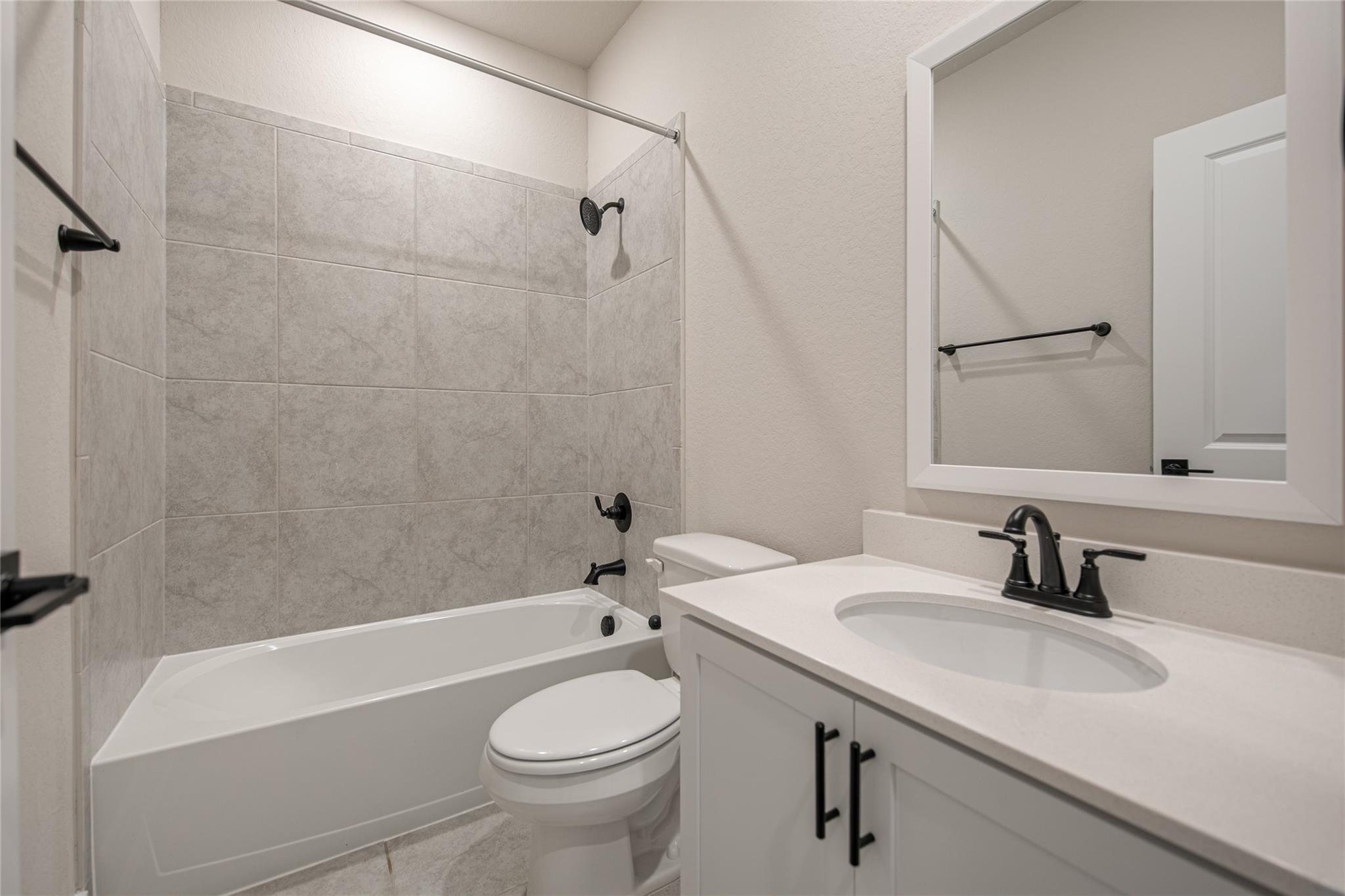 207 Flora Springs Cv, Liberty Hill, TX 78642