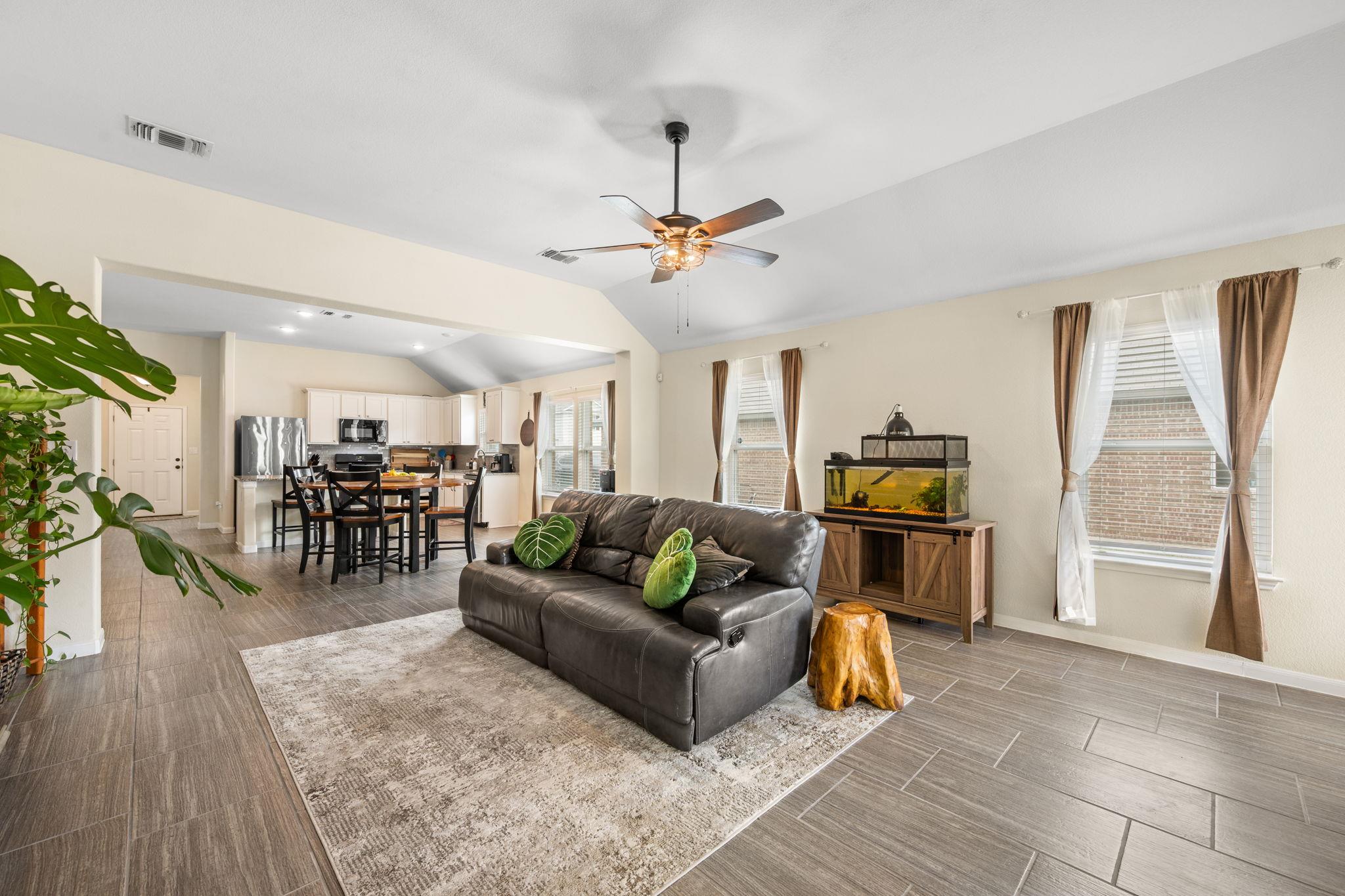 5809 Livorno Cv, Round Rock, TX 78665