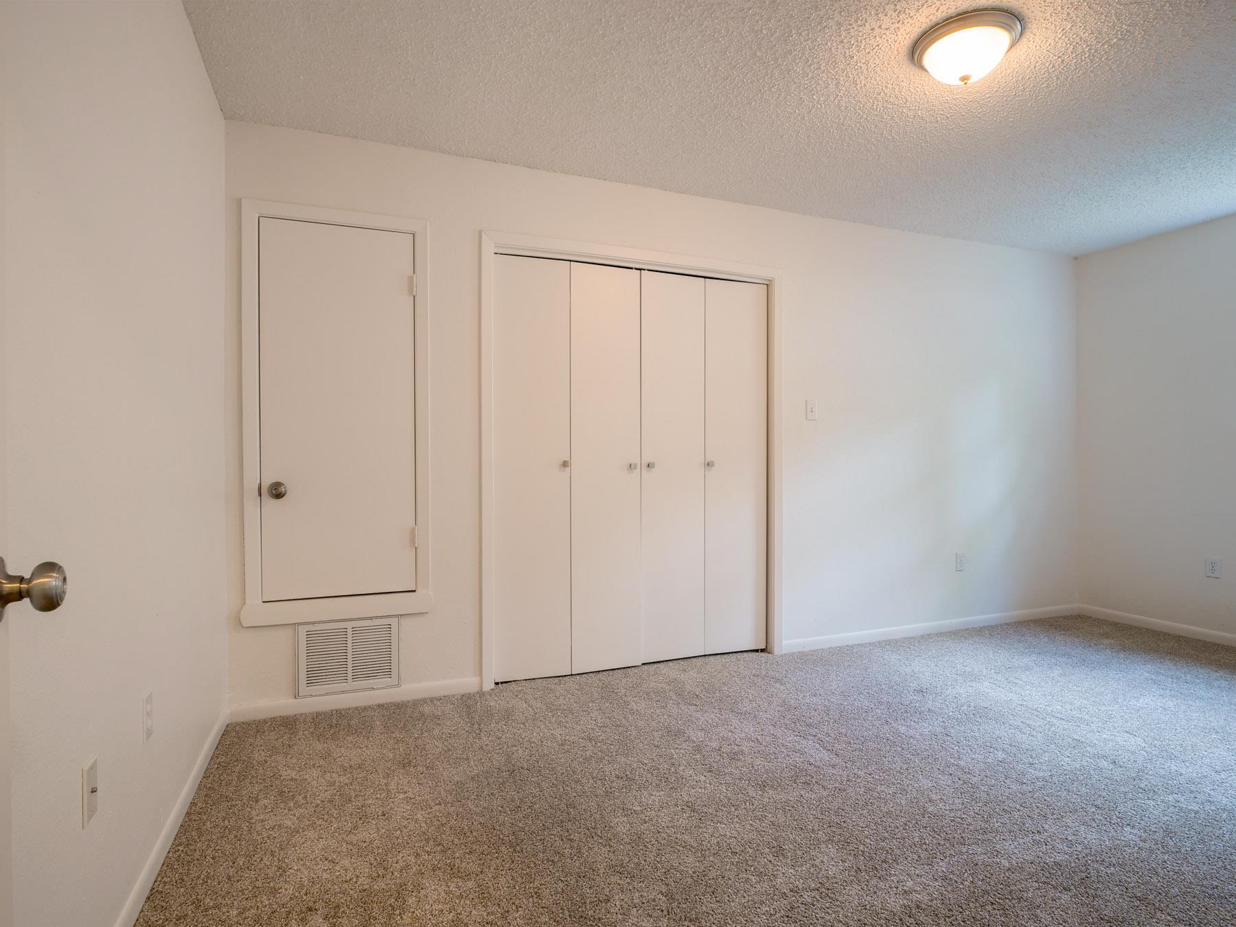 303 Stewart St, Meadowlakes, TX 78654