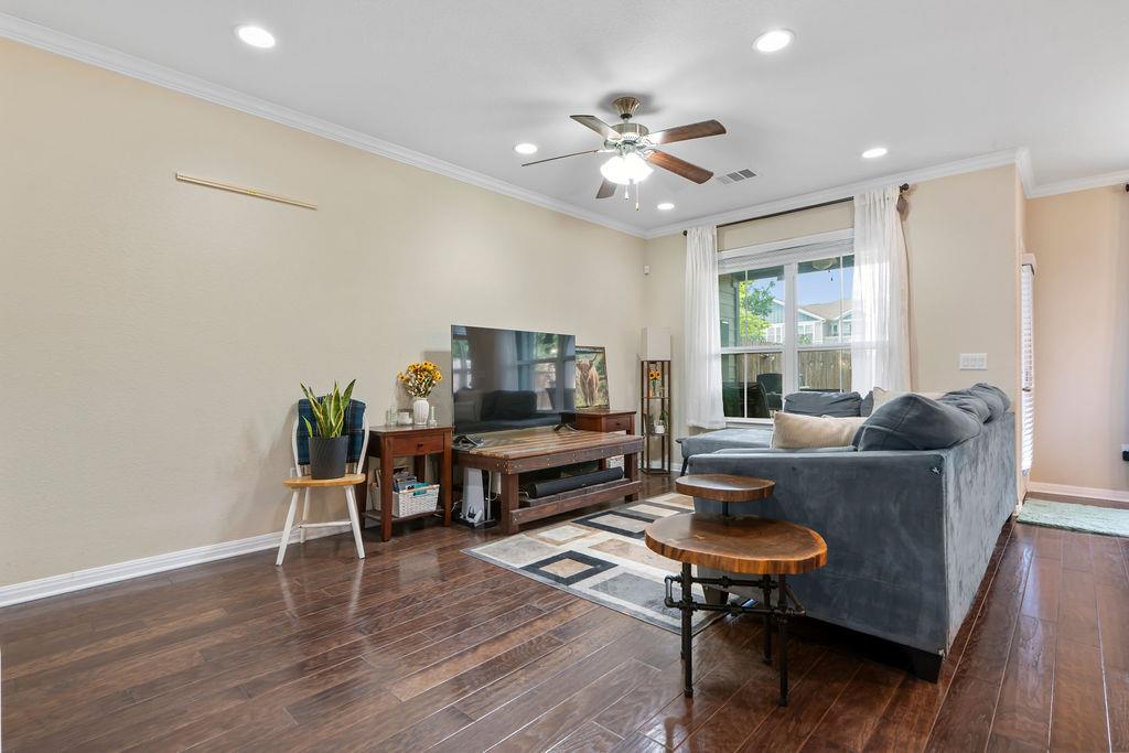 13400 Briarwick Dr # 203, Austin, TX 78729