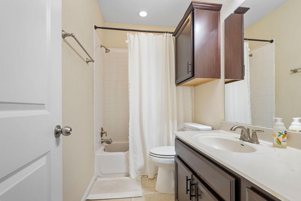 13400 Briarwick Dr # 203, Austin, TX 78729
