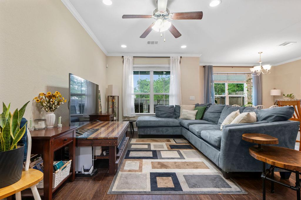 13400 Briarwick Dr # 203, Austin, TX 78729