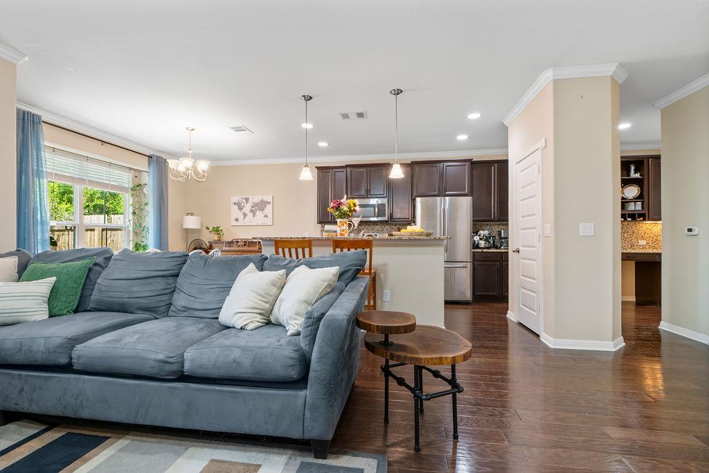 13400 Briarwick Dr # 203, Austin, TX 78729