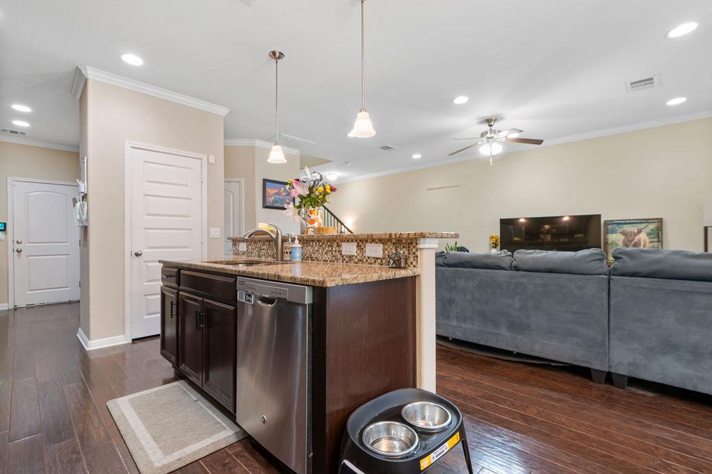 13400 Briarwick Dr # 203, Austin, TX 78729