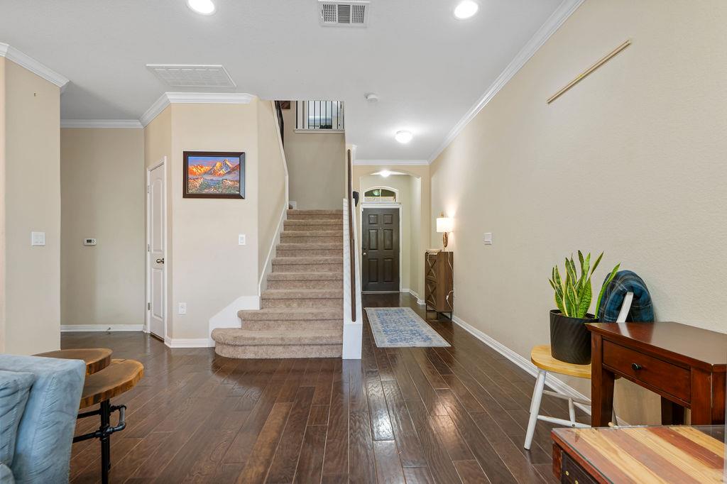 13400 Briarwick Dr # 203, Austin, TX 78729