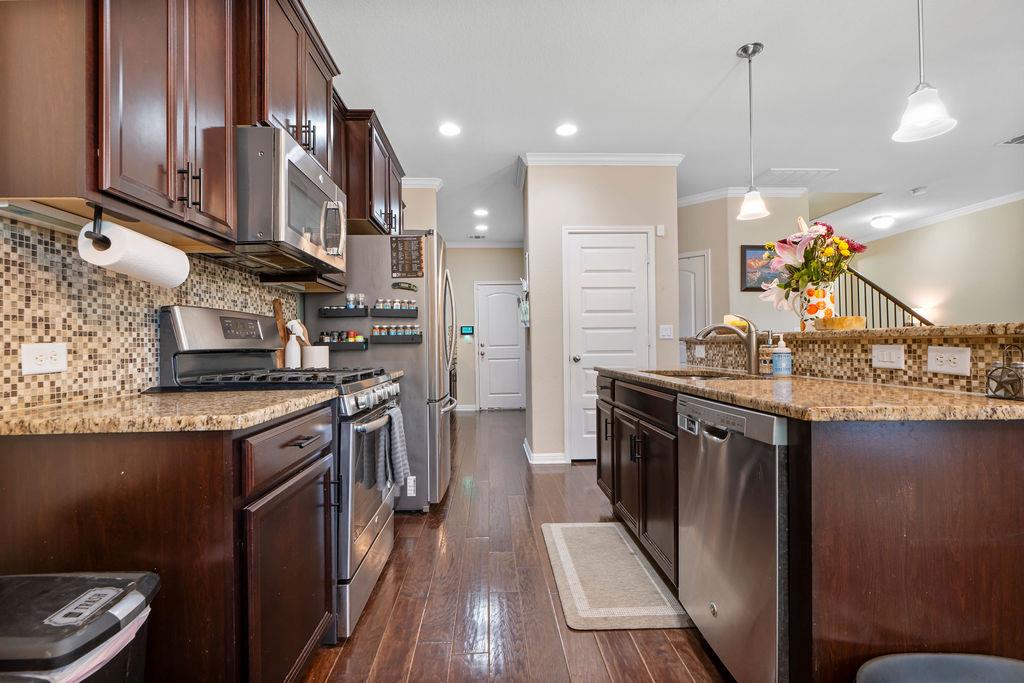 13400 Briarwick Dr # 203, Austin, TX 78729
