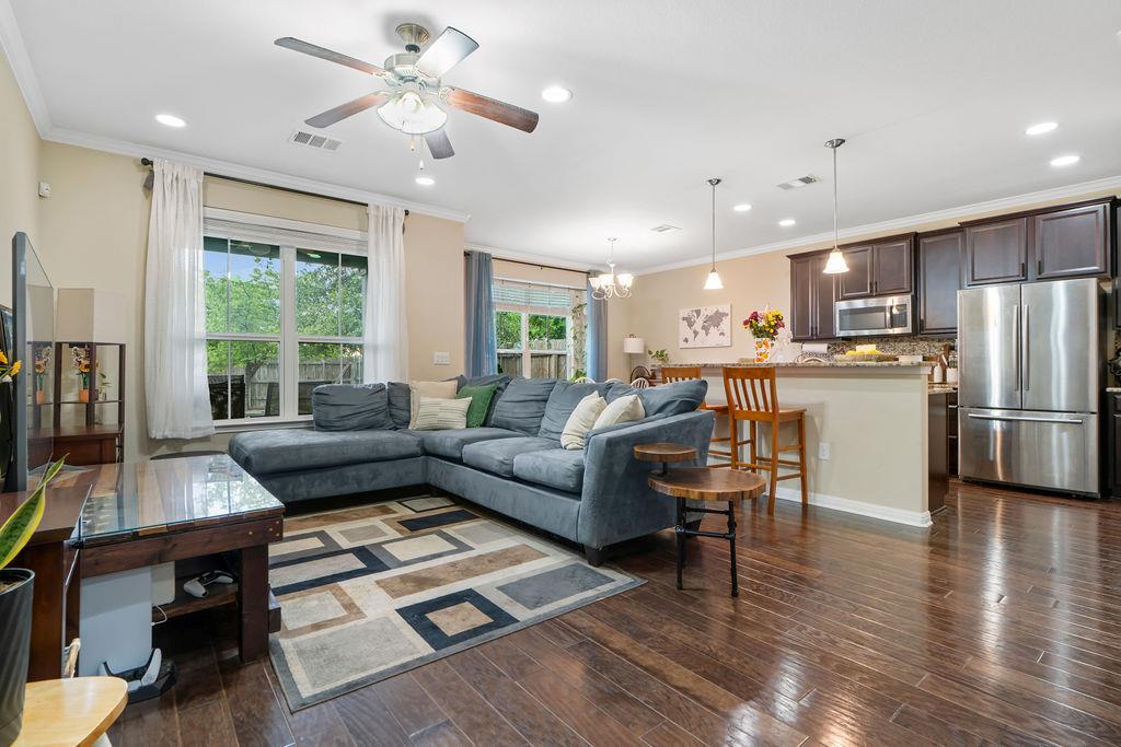 13400 Briarwick Dr # 203, Austin, TX 78729