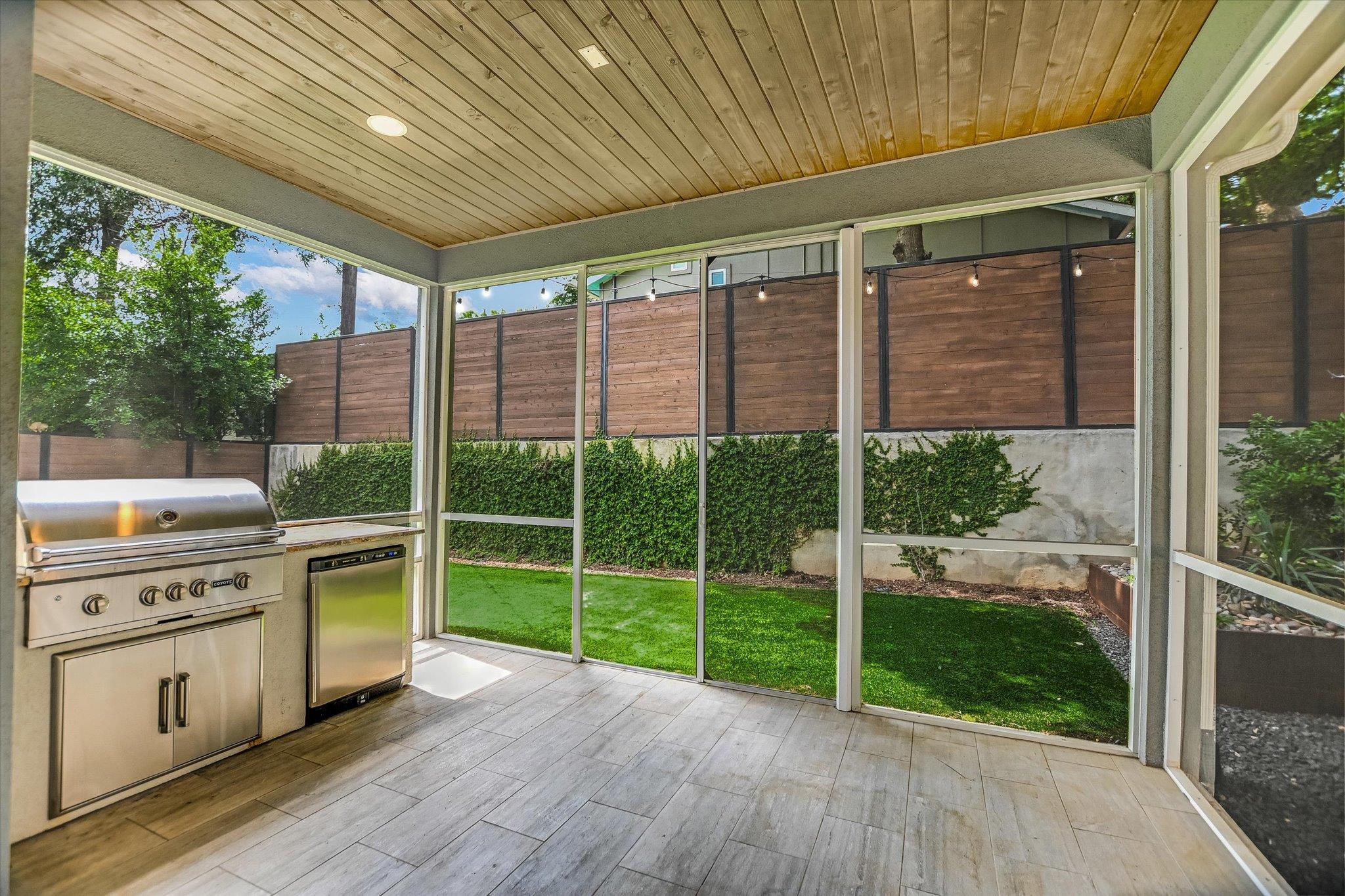 2109 W 12th St W, Austin, TX 78703