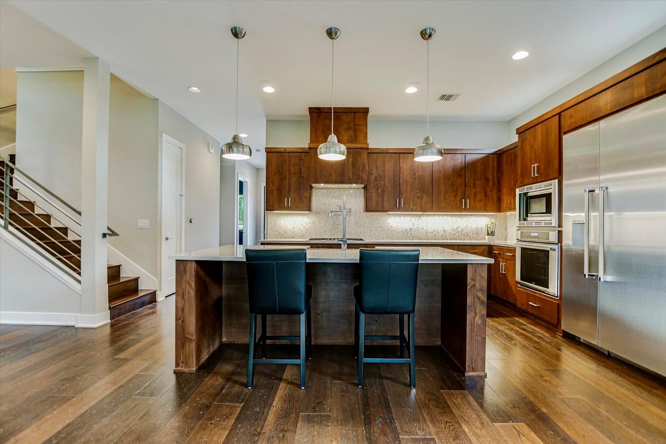 2109 W 12th St W, Austin, TX 78703