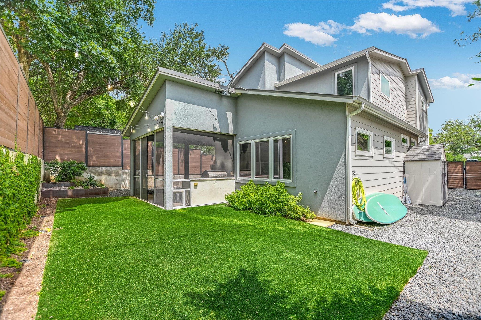 2109 W 12th St W, Austin, TX 78703