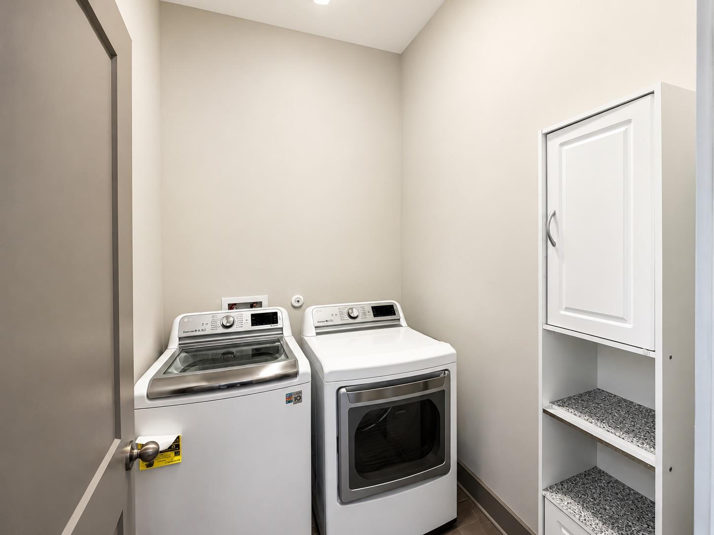 900 Old Mill Rd # 43, Cedar Park, TX 78613