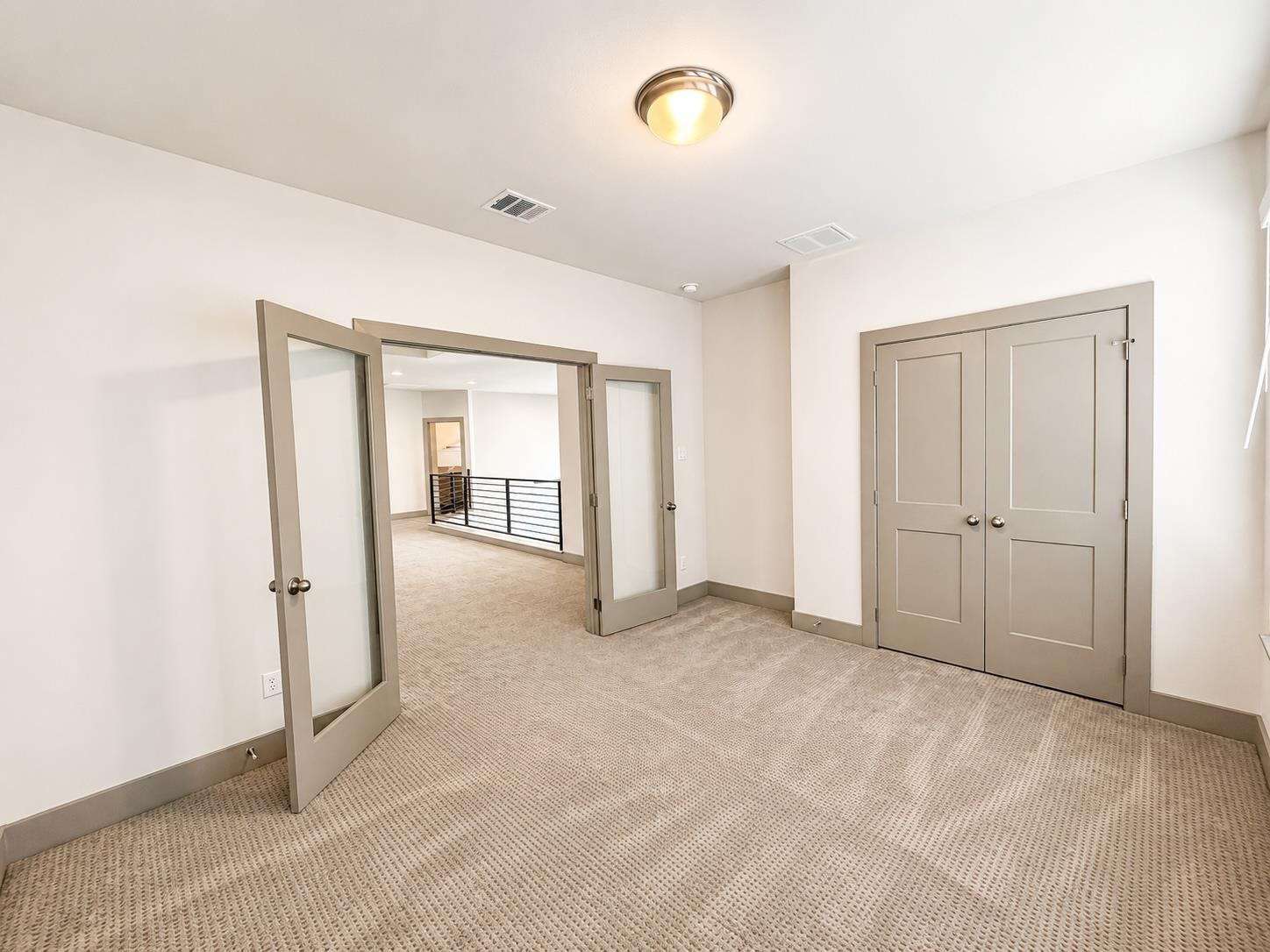 900 Old Mill Rd # 43, Cedar Park, TX 78613