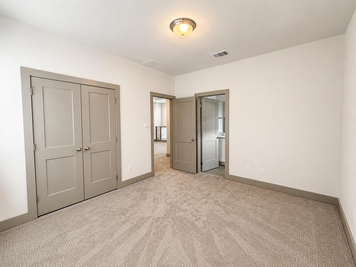 900 Old Mill Rd # 43, Cedar Park, TX 78613