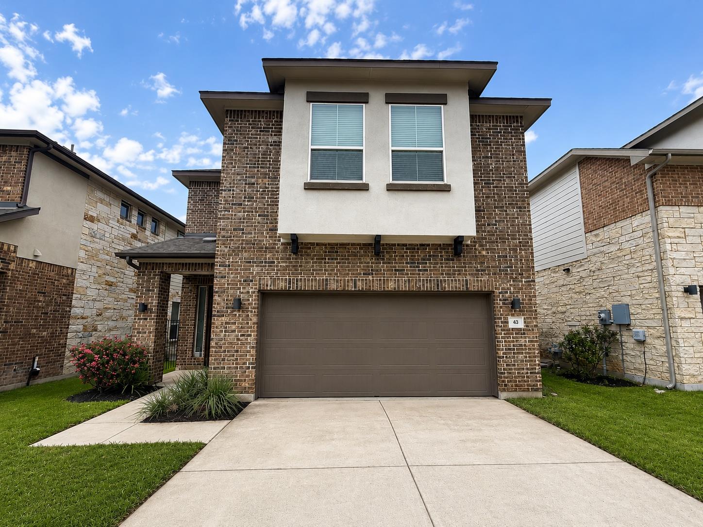 900 Old Mill Rd # 43, Cedar Park, TX 78613