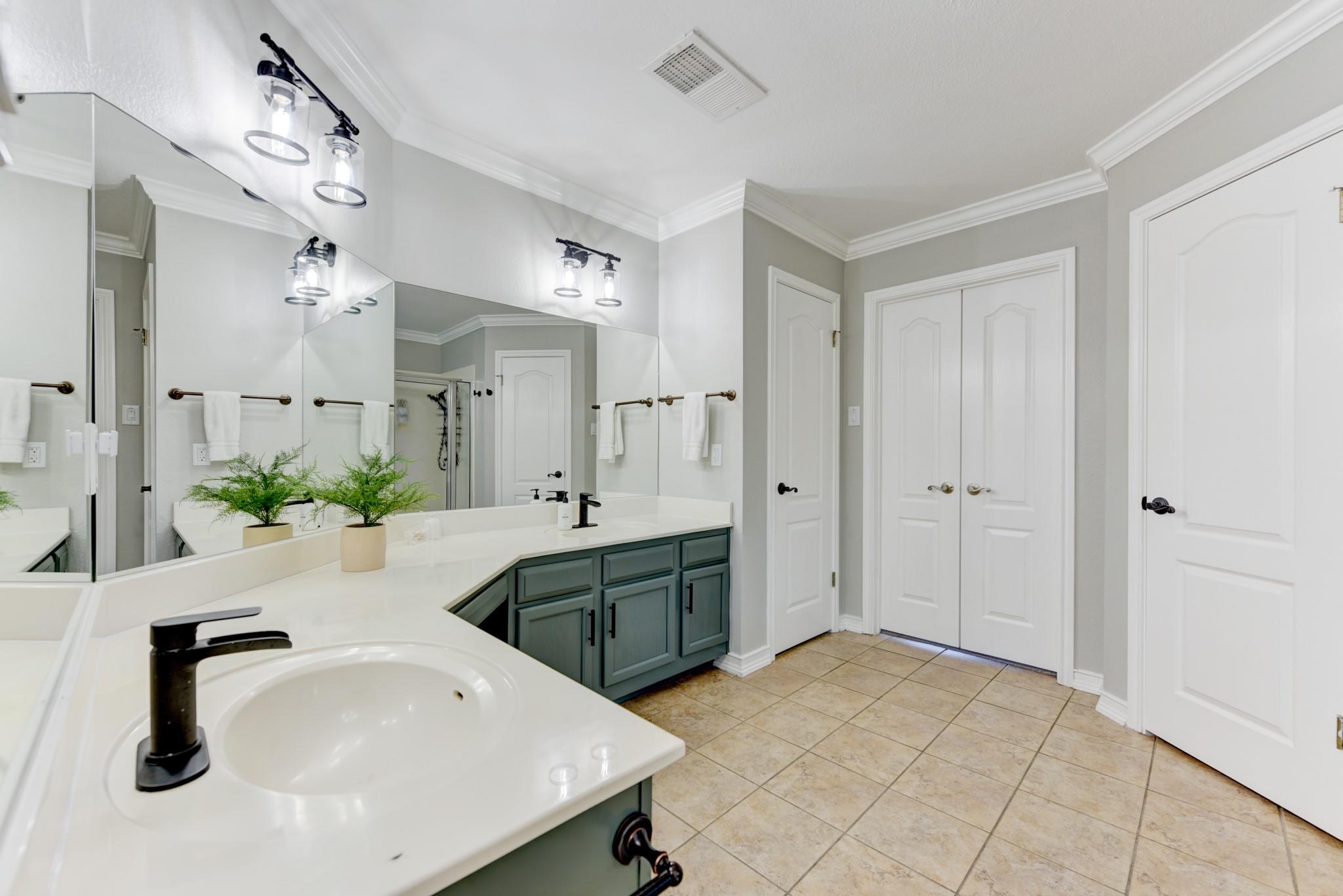 4632 Moose Dr, Austin, TX 78749