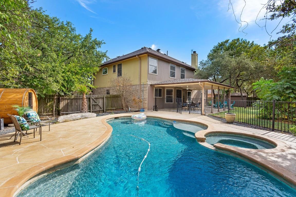 4632 Moose Dr, Austin, TX 78749