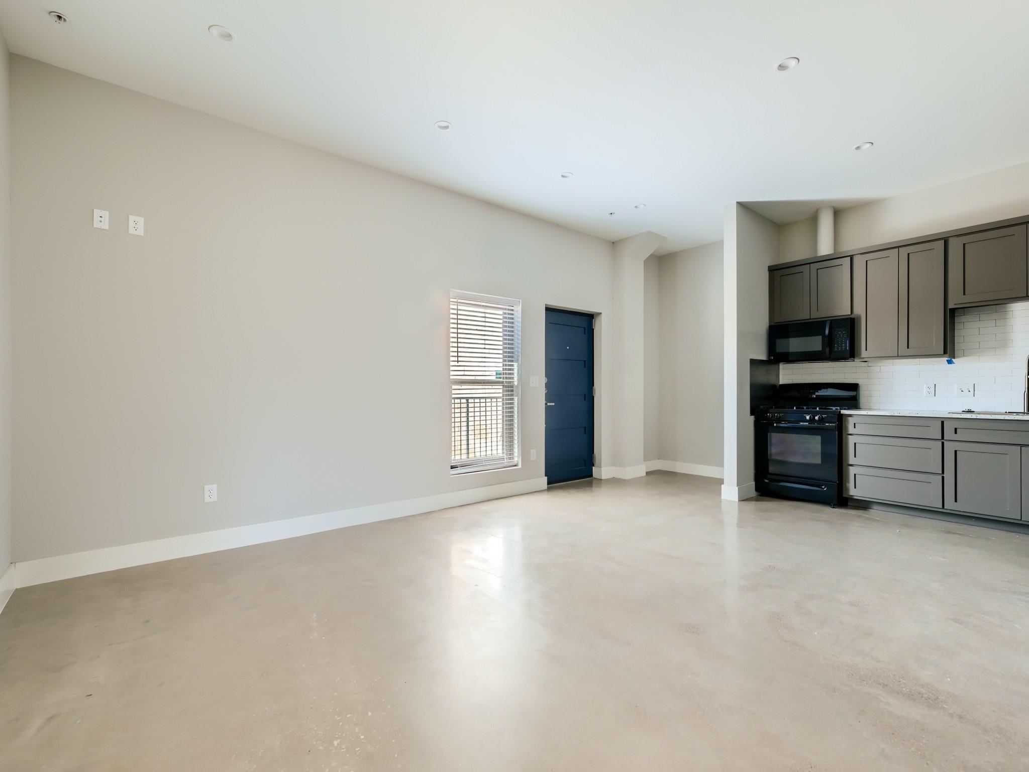 3523 Gonzalez St # 200, Austin, TX 78702