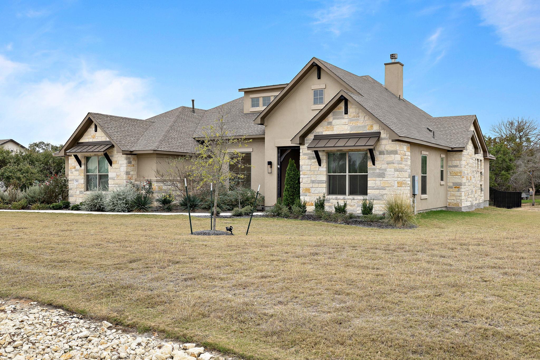 280 Wellborn Rd, Liberty Hill, TX 78642