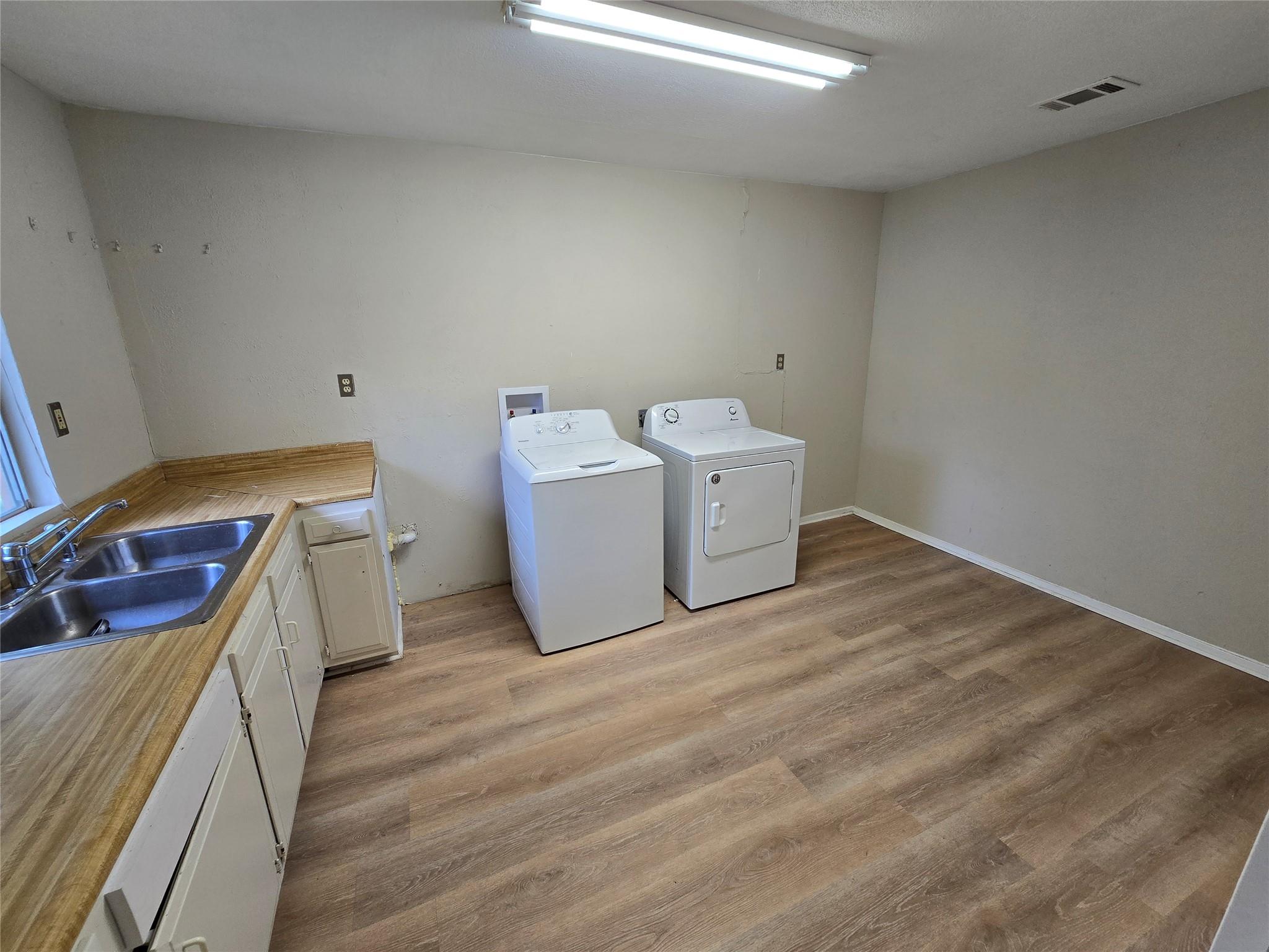 3003 Vinewood Cv, Austin, TX 78757