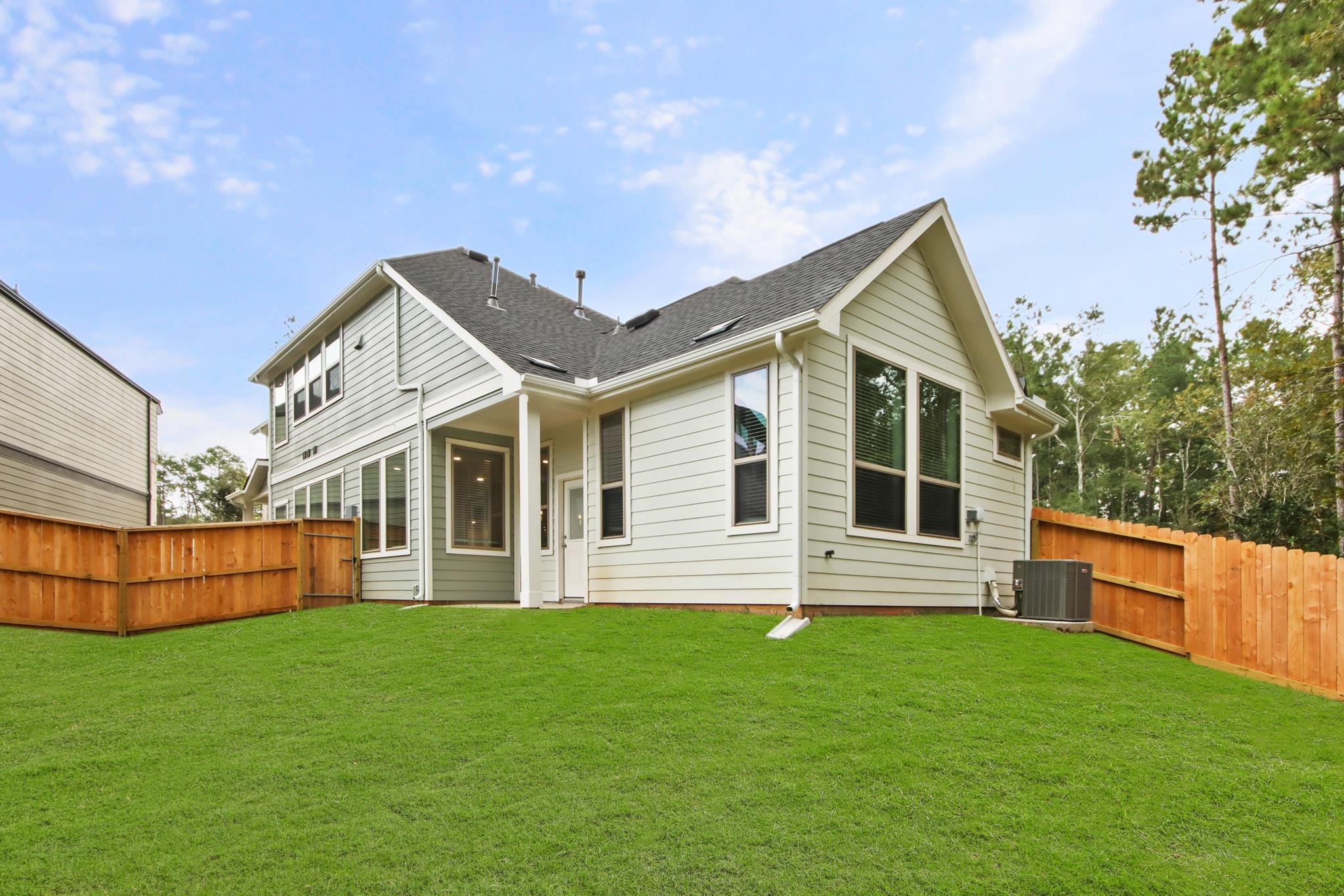 209 Flora Springs Cv, Liberty Hill, TX 78642