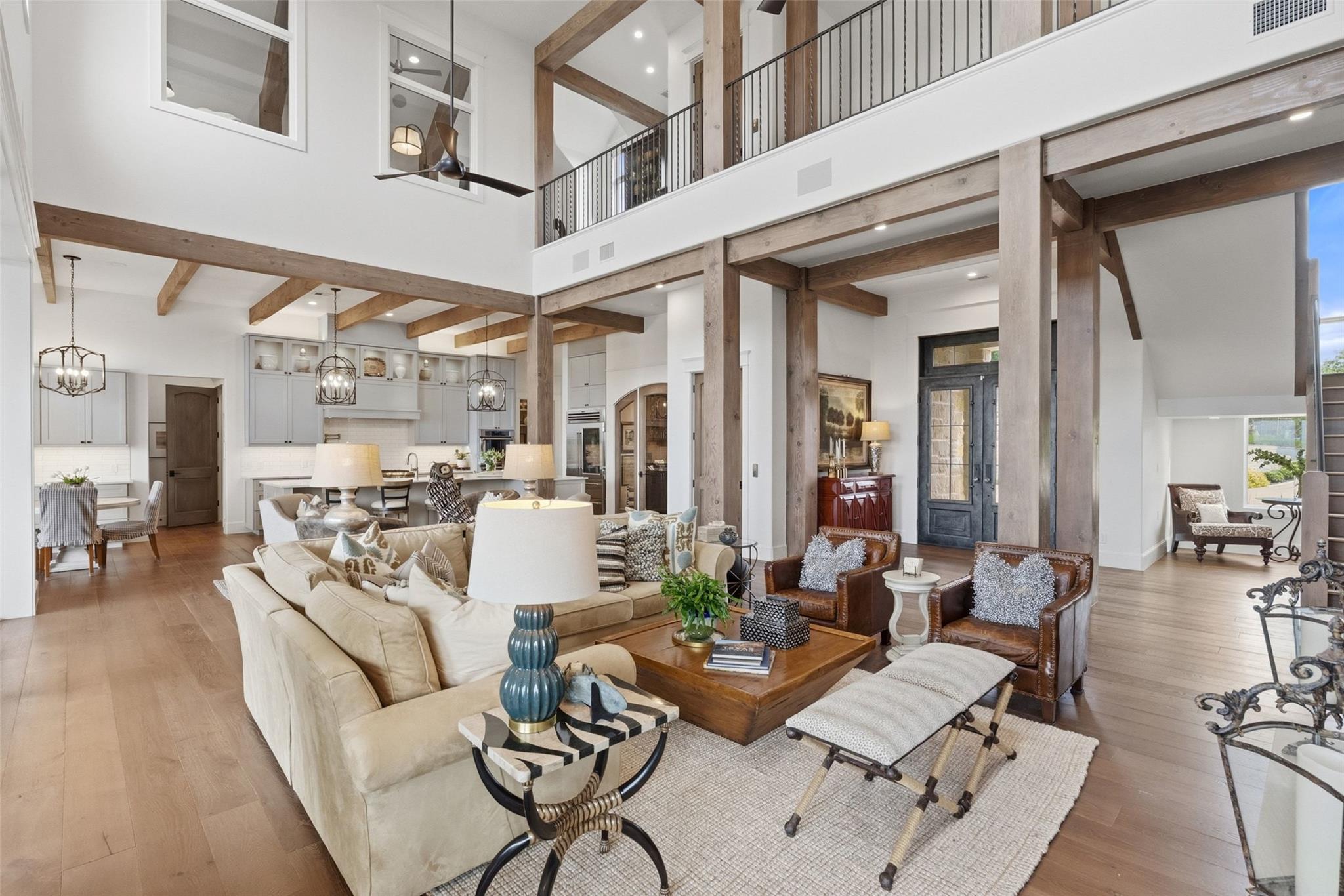 106 Diamond Hill Dr, Horseshoe Bay, TX 78657