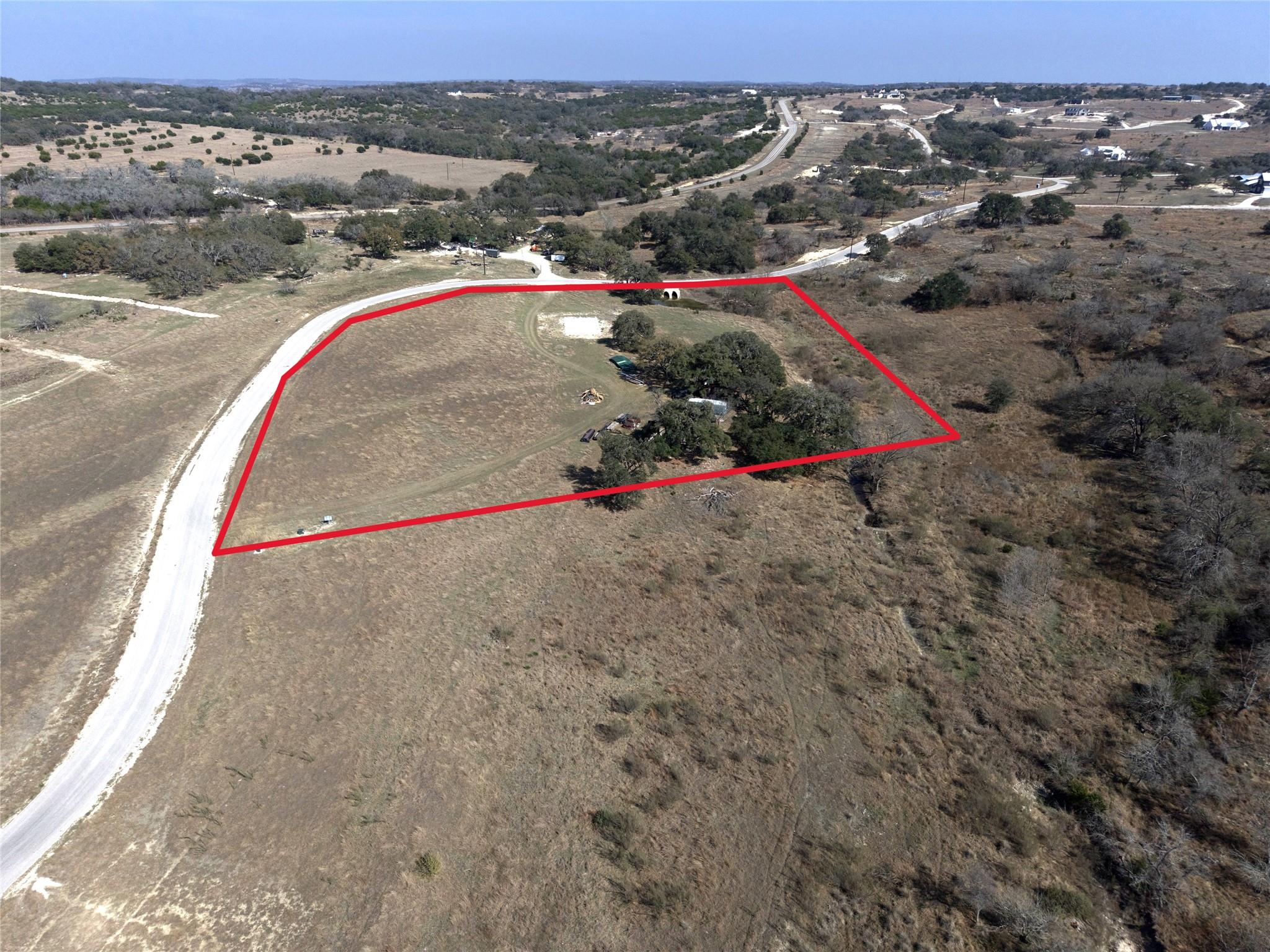 124 E Purple Sage Trl, Blanco, TX 78606
