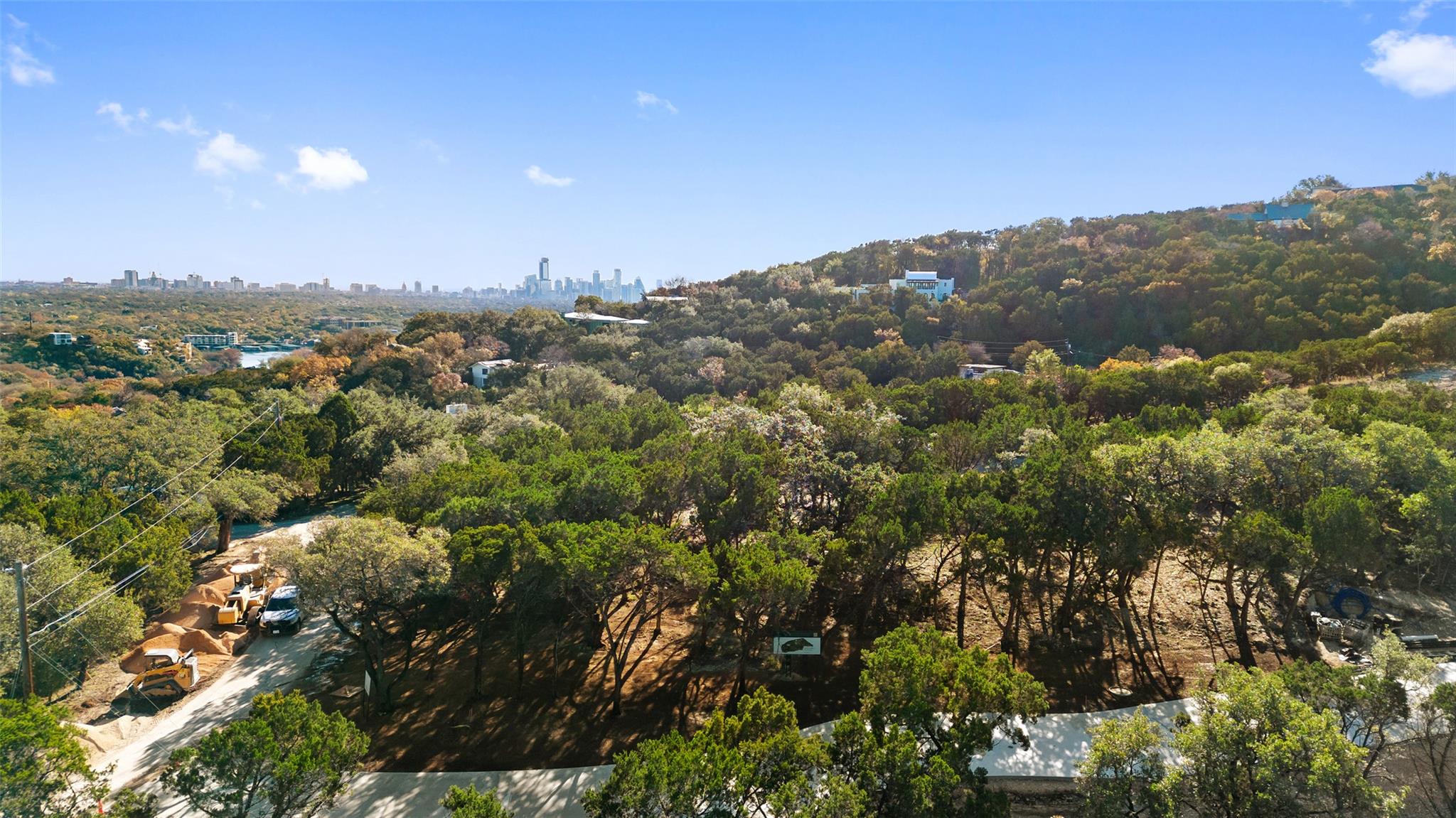 2 Martelli Ln, Austin, TX 78746