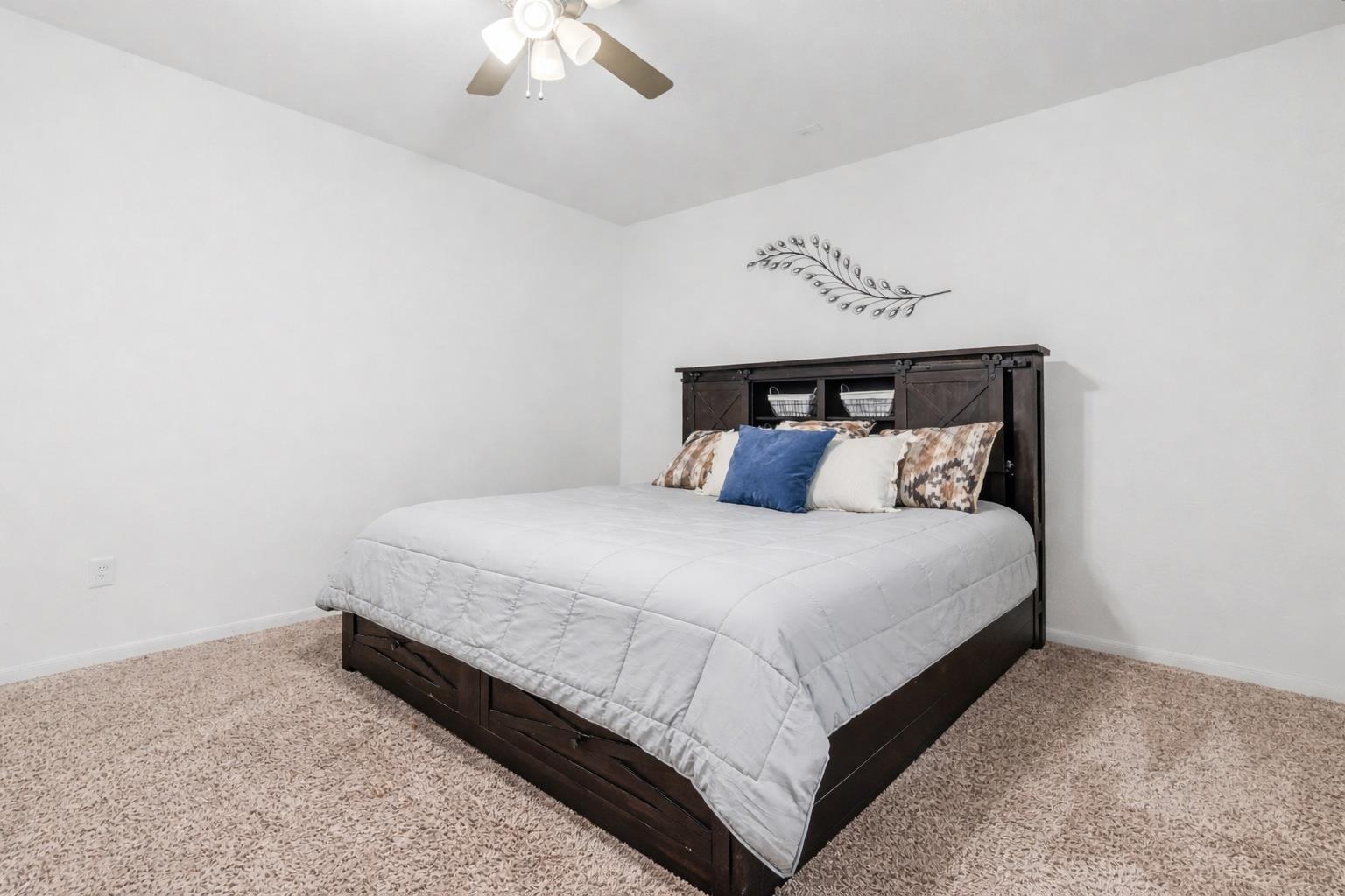 125 Shenandoah Dr, Kyle, TX 78640