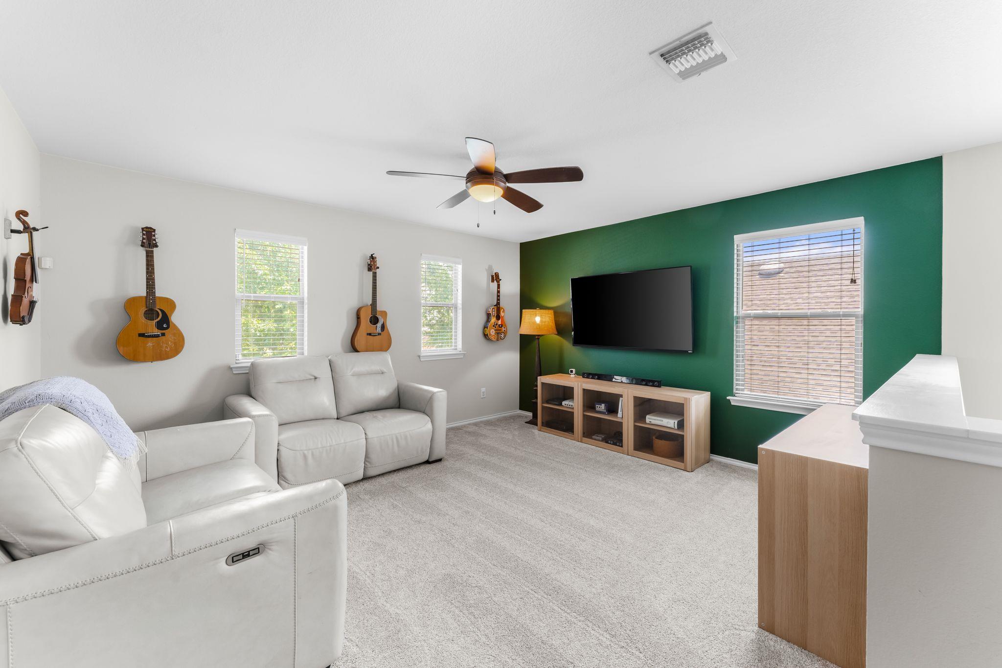 1133 Yellow Iris Rd, Leander, TX 78641