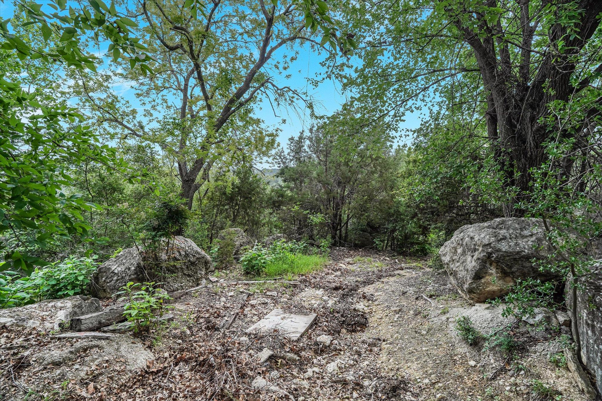 6327 Pathfinder Dr, Austin, TX 78759